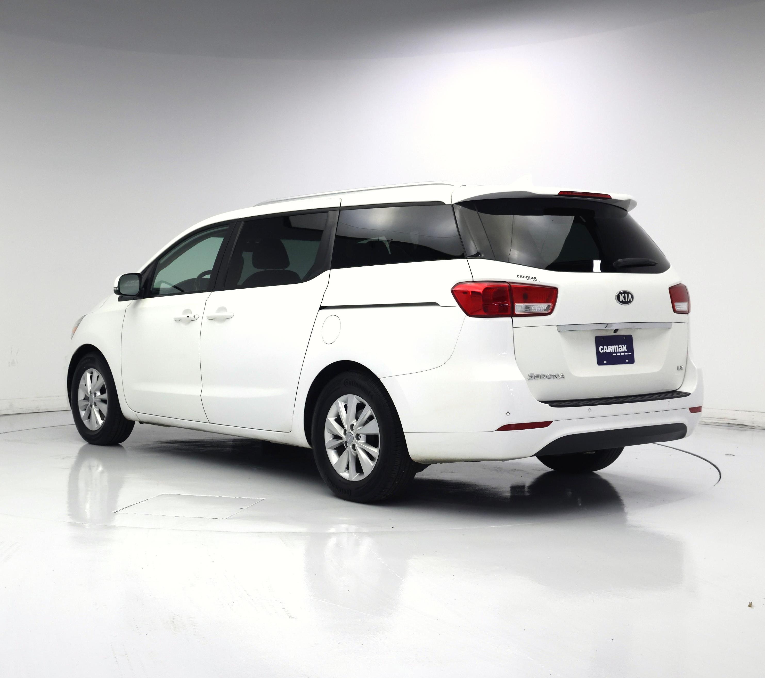 Thumbnail: 2017 Kia Sedona - 2