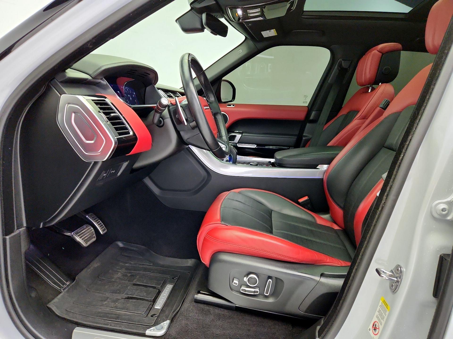 Thumbnail: 2021 Land Rover Range Rover Sport - 11