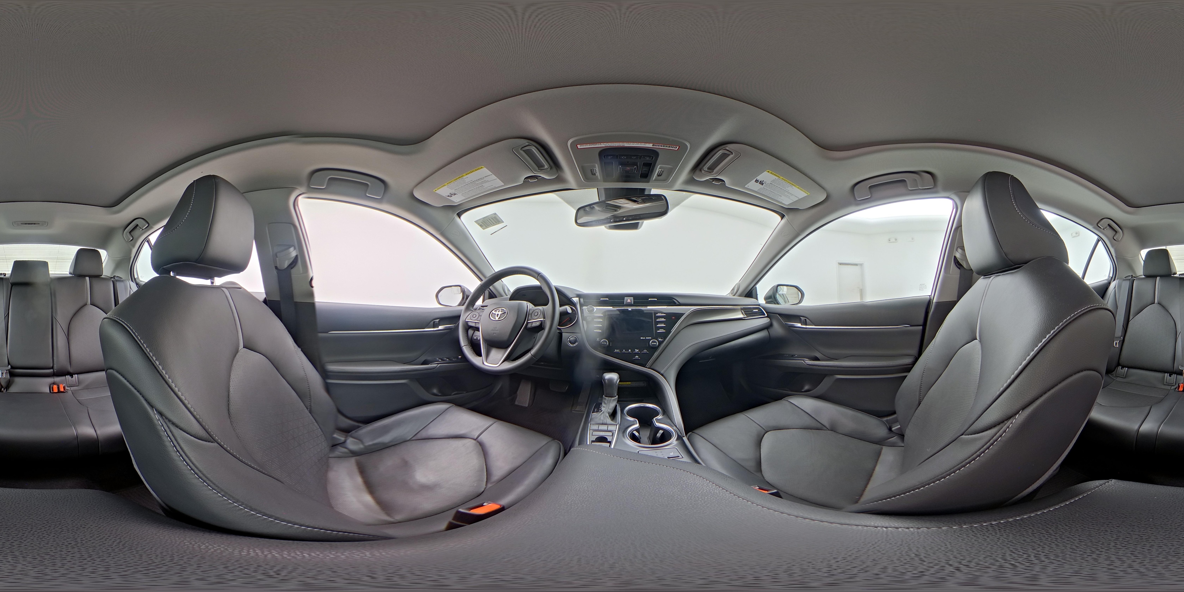 2020 Toyota Camry XSE - Photo 25