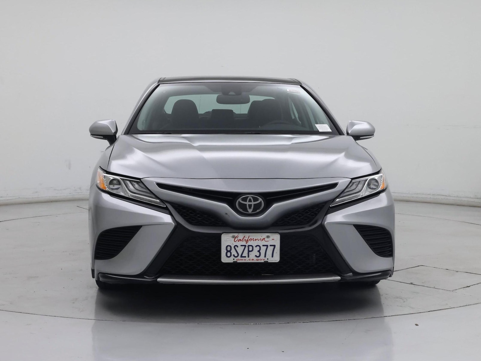 2020 Toyota Camry XSE - Photo 6
