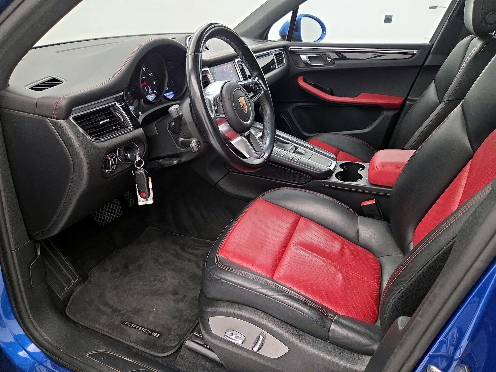 2017 Porsche Macan Base - Photo 12
