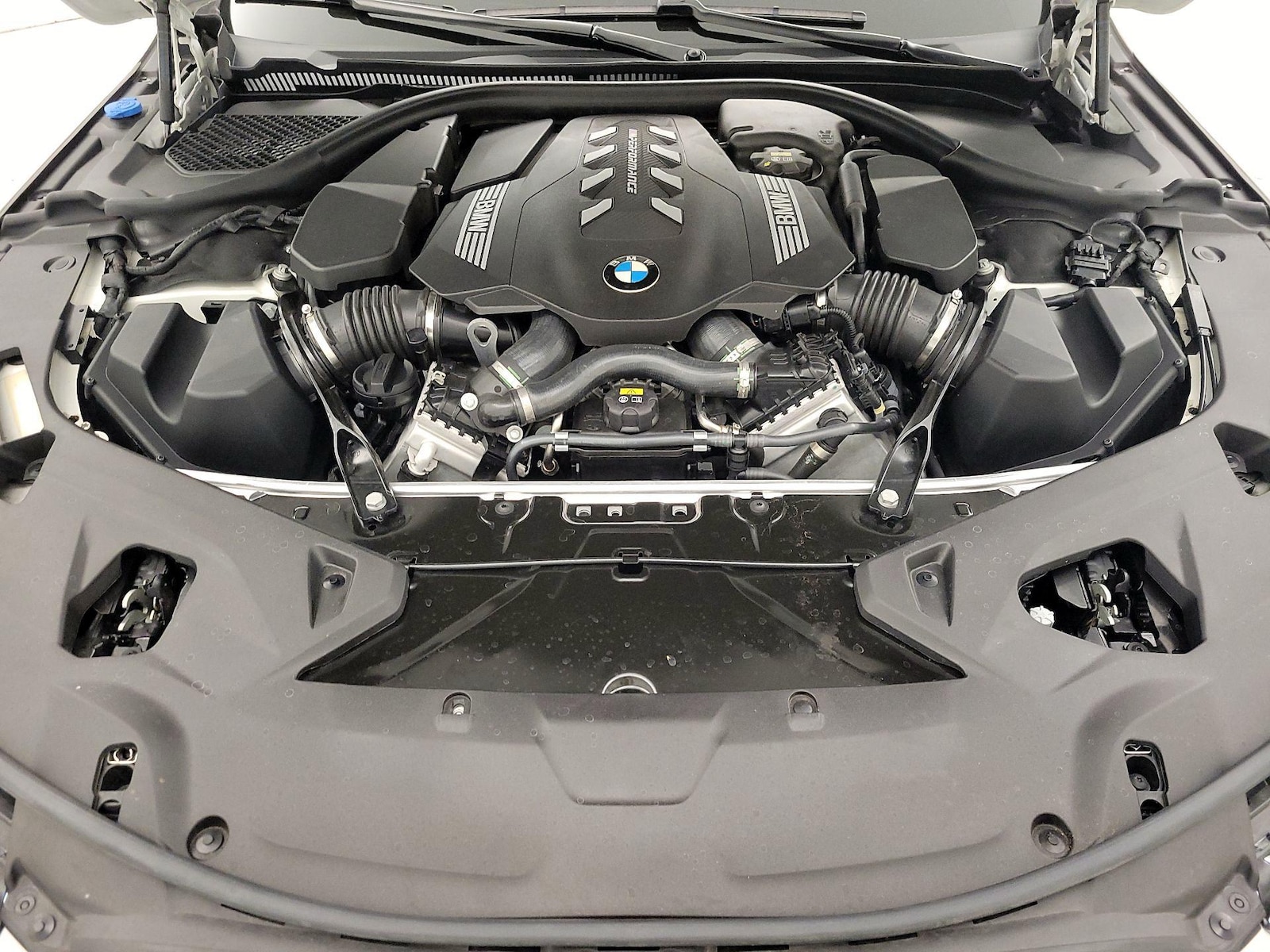2019 BMW 8 Series M850i - Photo 21