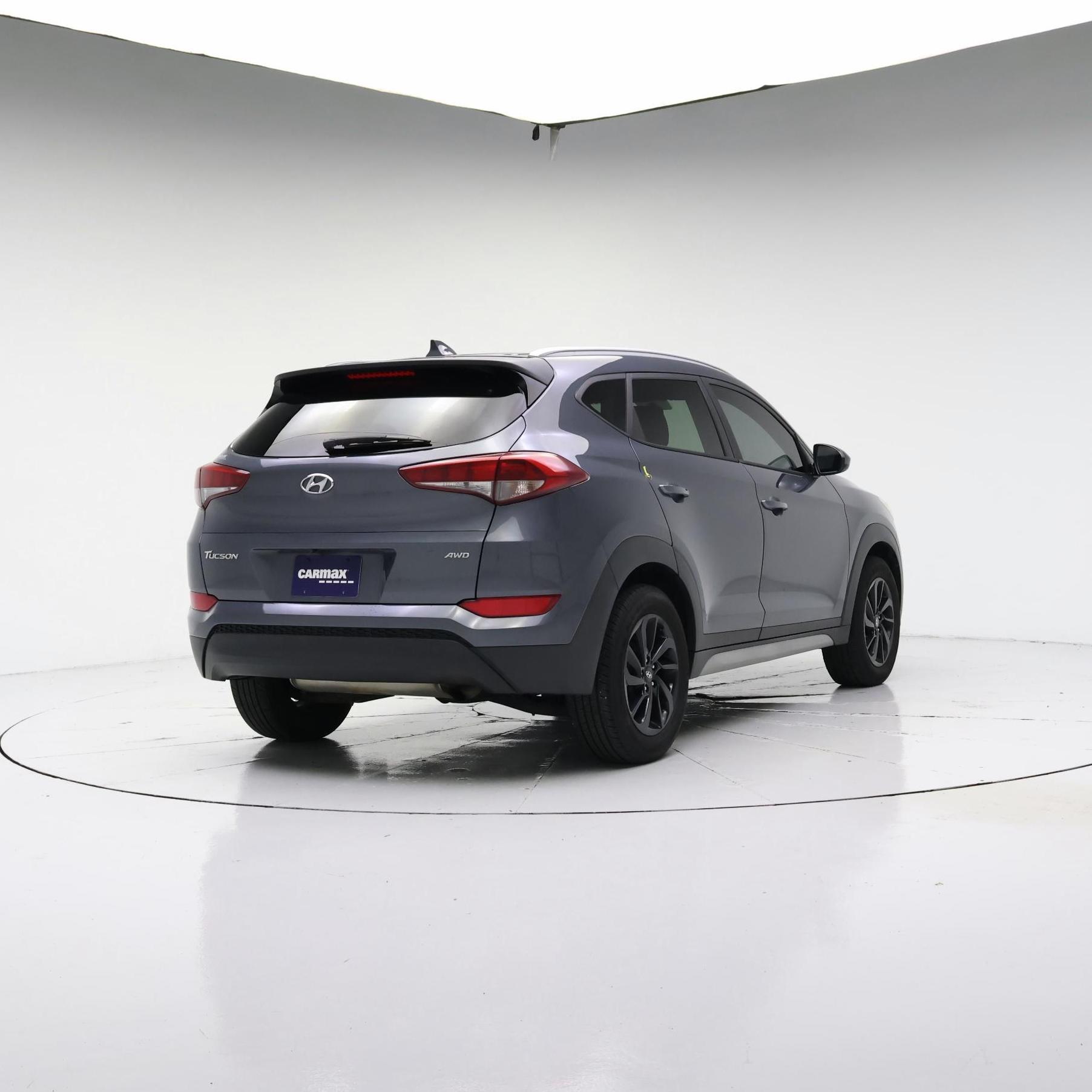 Thumbnail: 2018 Hyundai Tucson - 4