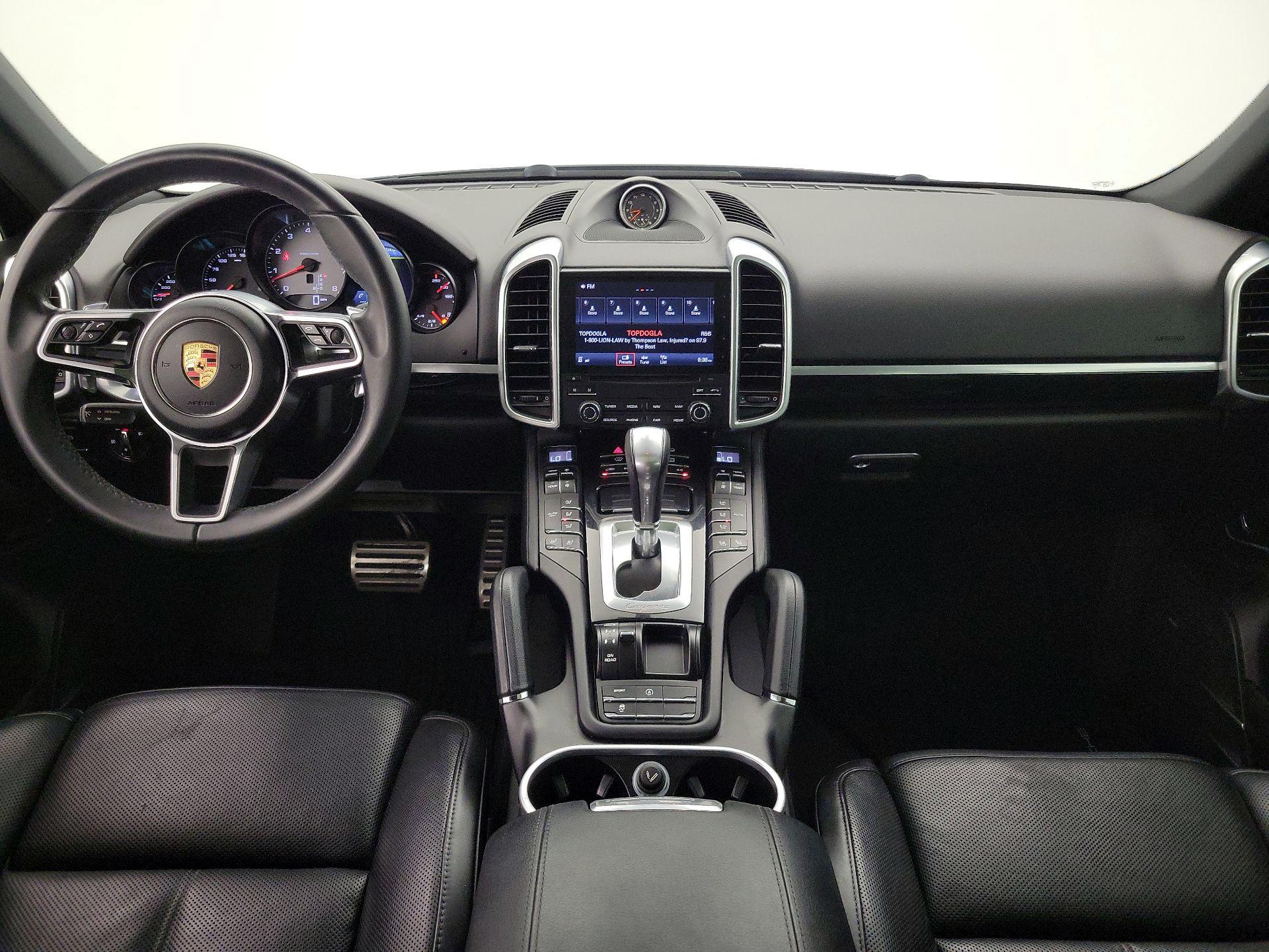 Thumbnail: 2017 Porsche Cayenne - 9