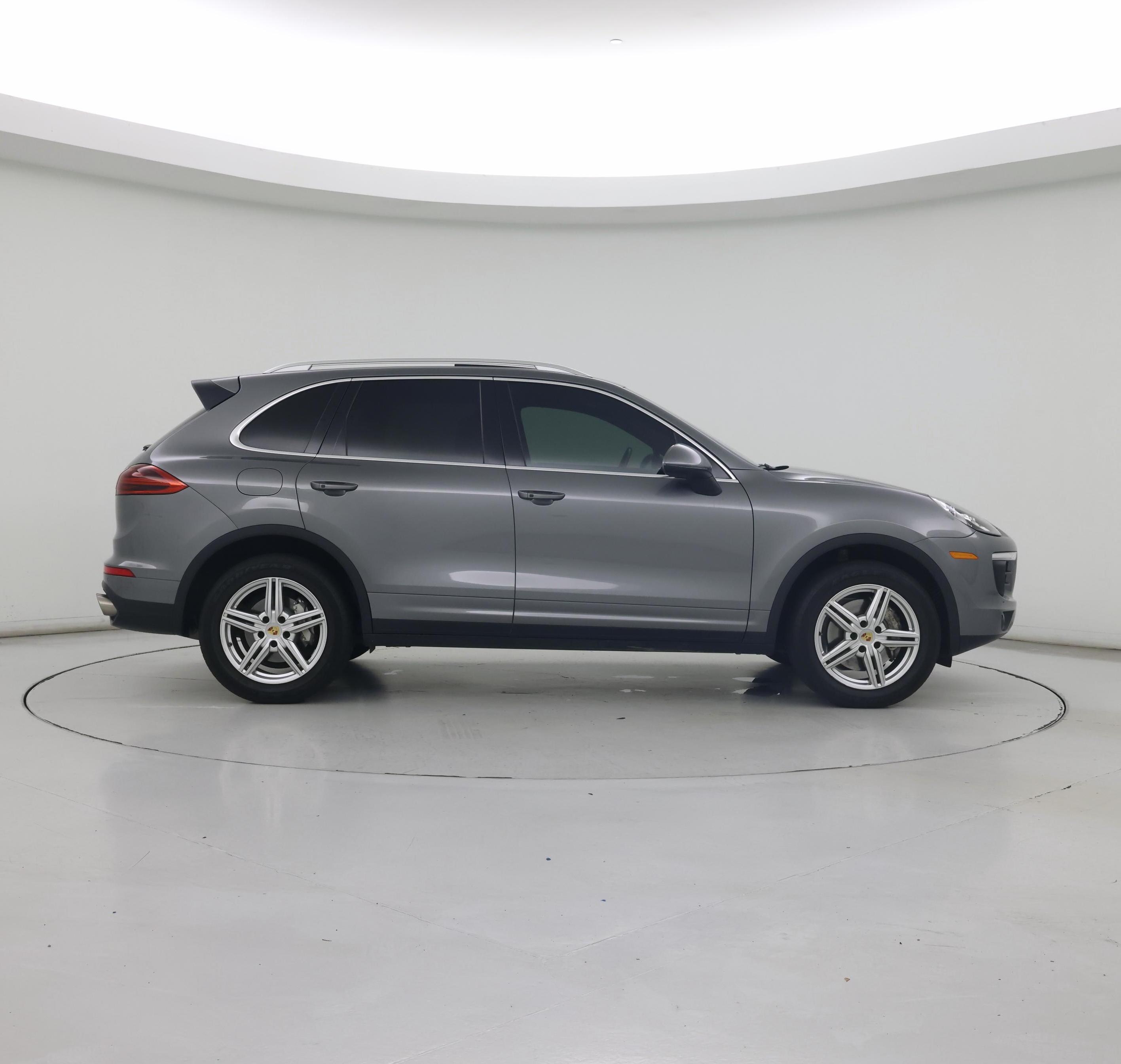 Thumbnail: 2017 Porsche Cayenne - 7