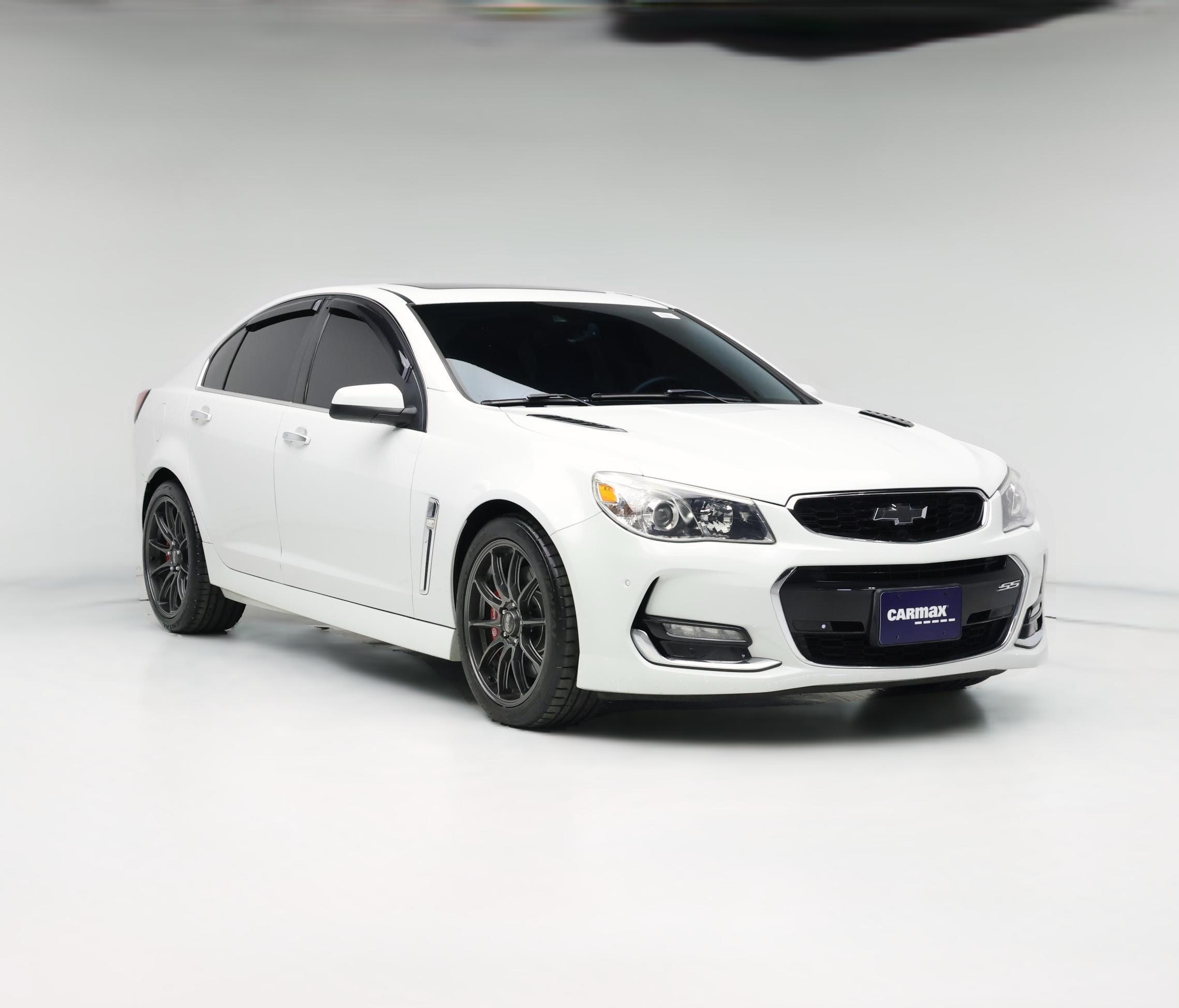 Thumbnail: 2017 Chevrolet  - 1