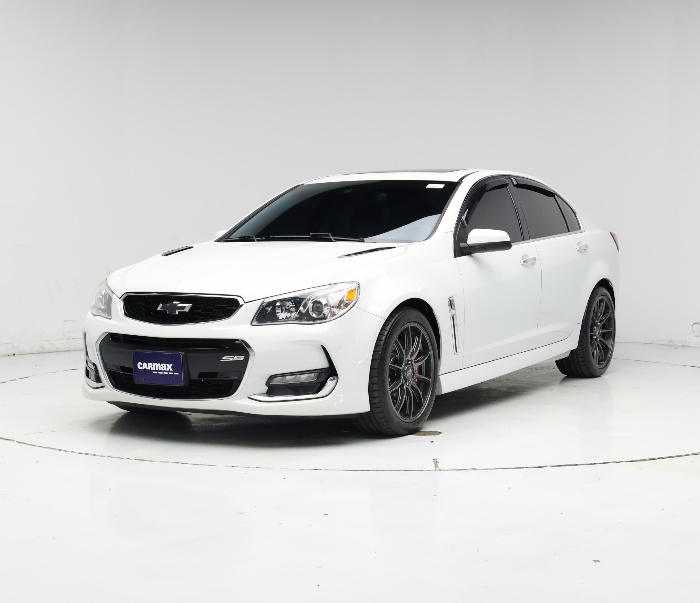 Thumbnail: 2017 Chevrolet  - 4