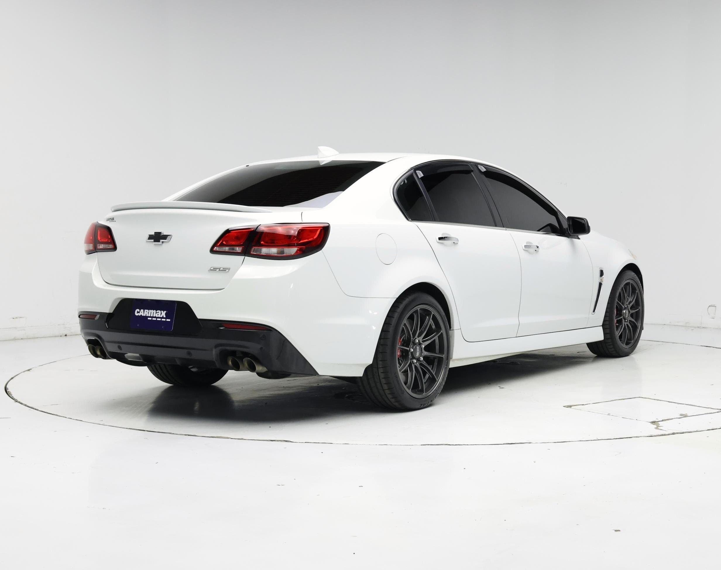Thumbnail: 2017 Chevrolet  - 8