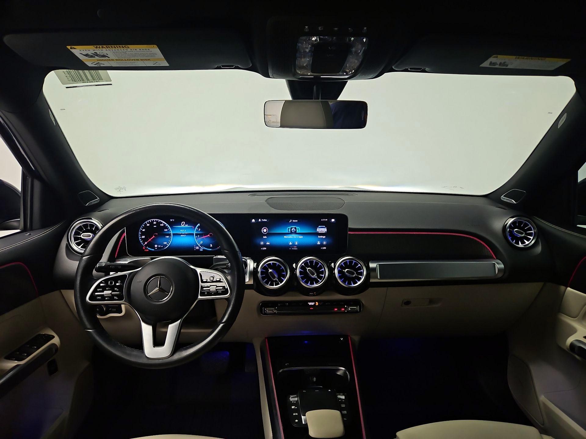 Thumbnail: 2021 Mercedes-Benz GLB - 19