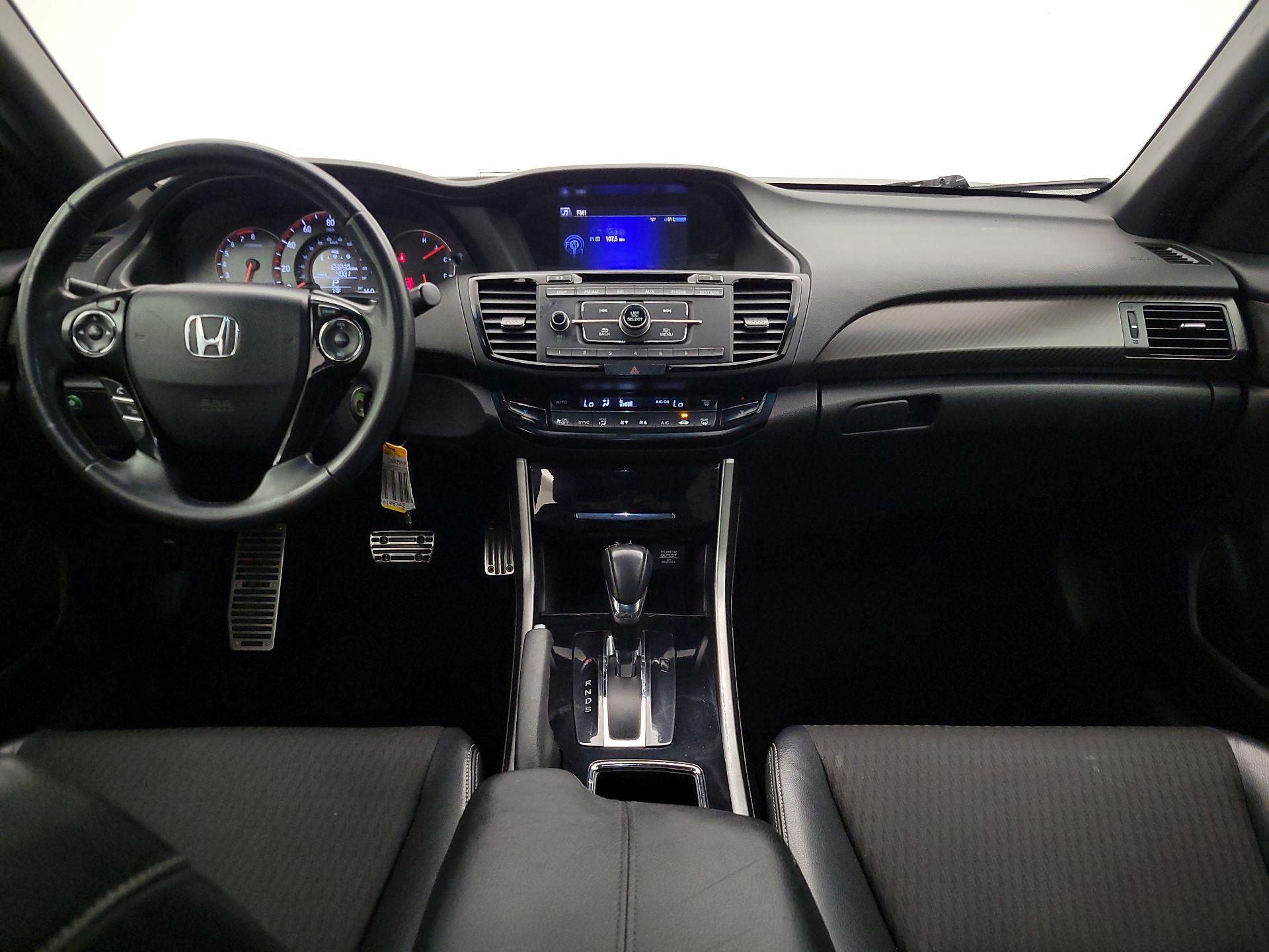 Thumbnail: 2016 Honda Accord - 9
