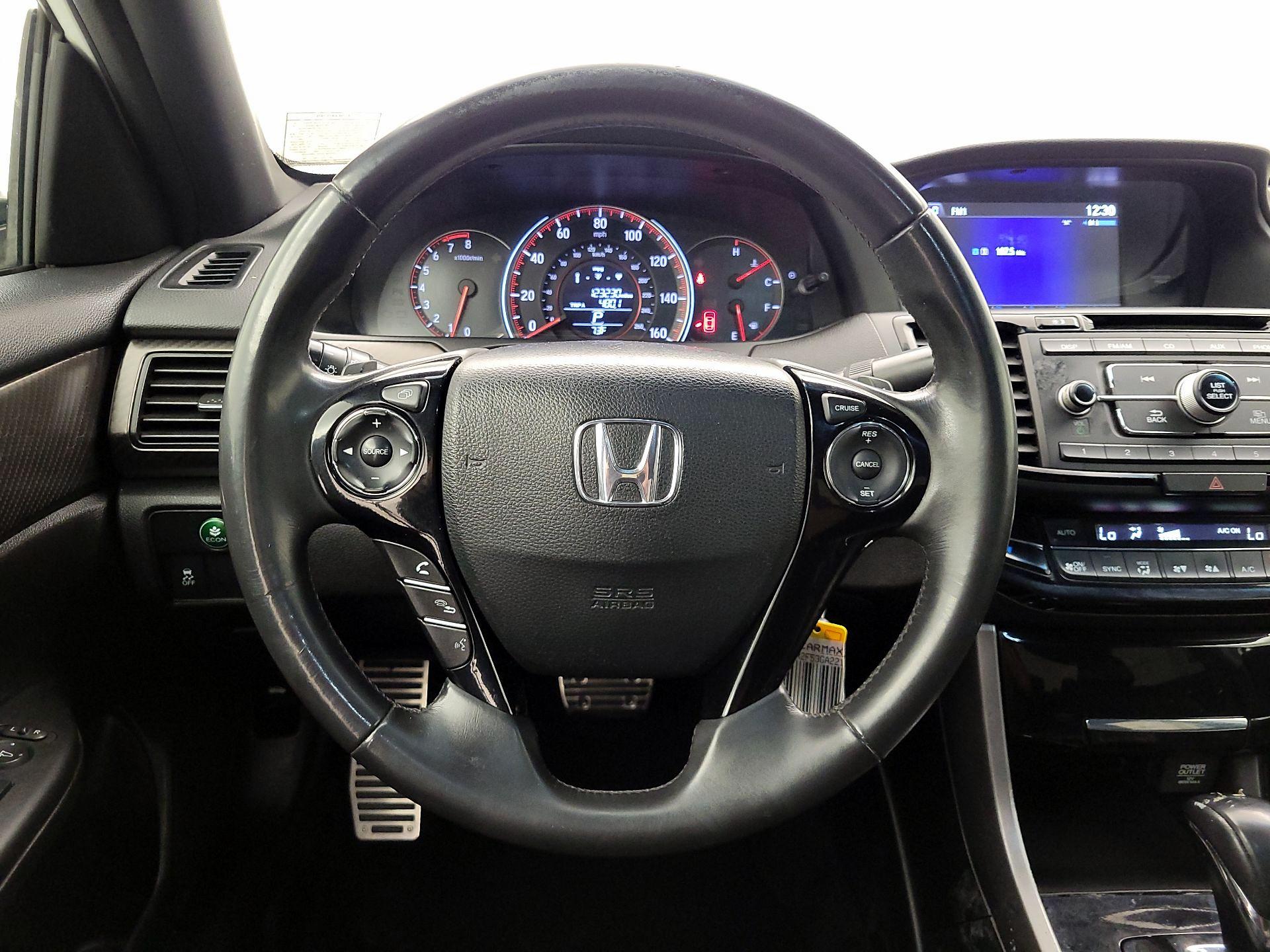 Thumbnail: 2016 Honda Accord - 10