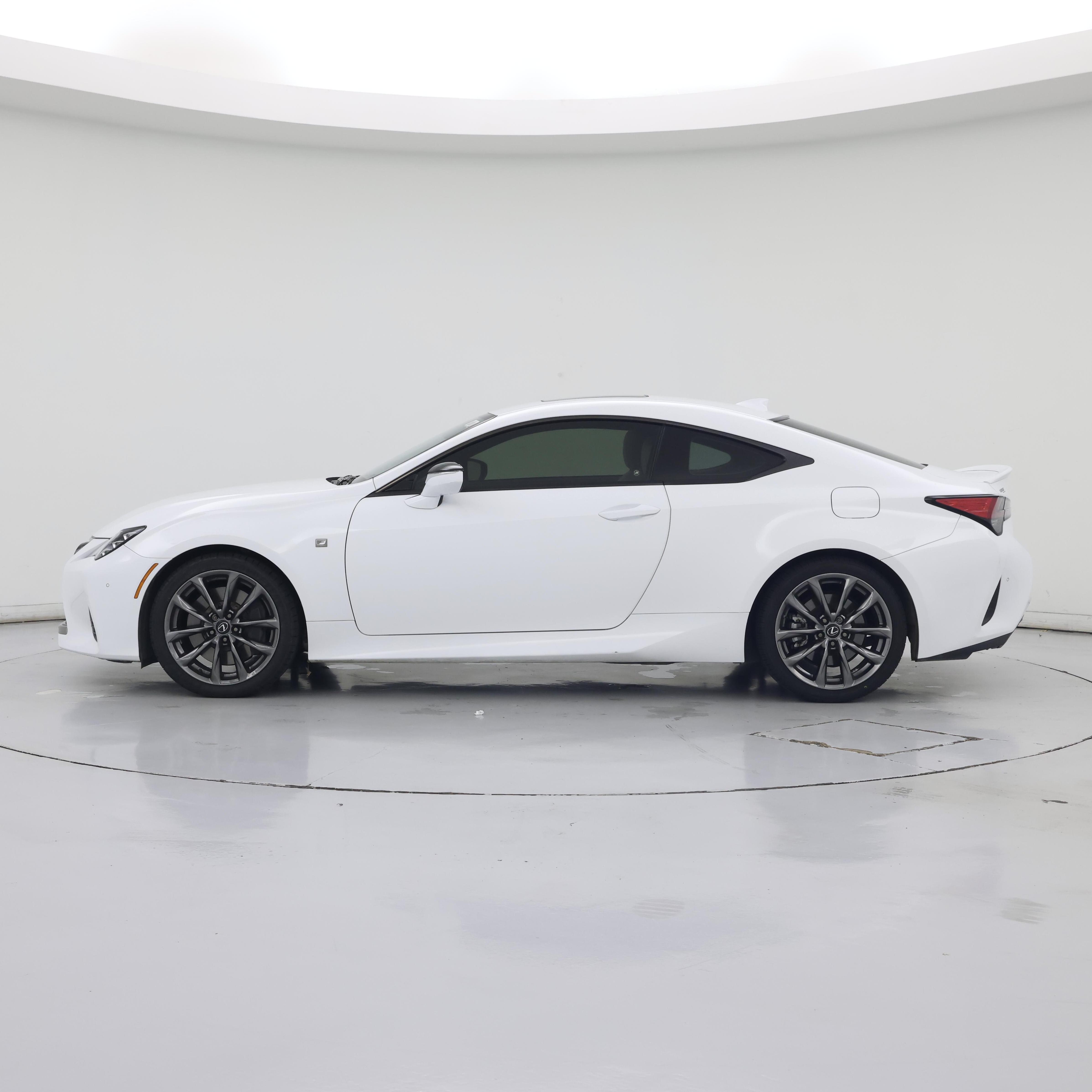 Thumbnail: 2022 Lexus RC - 3