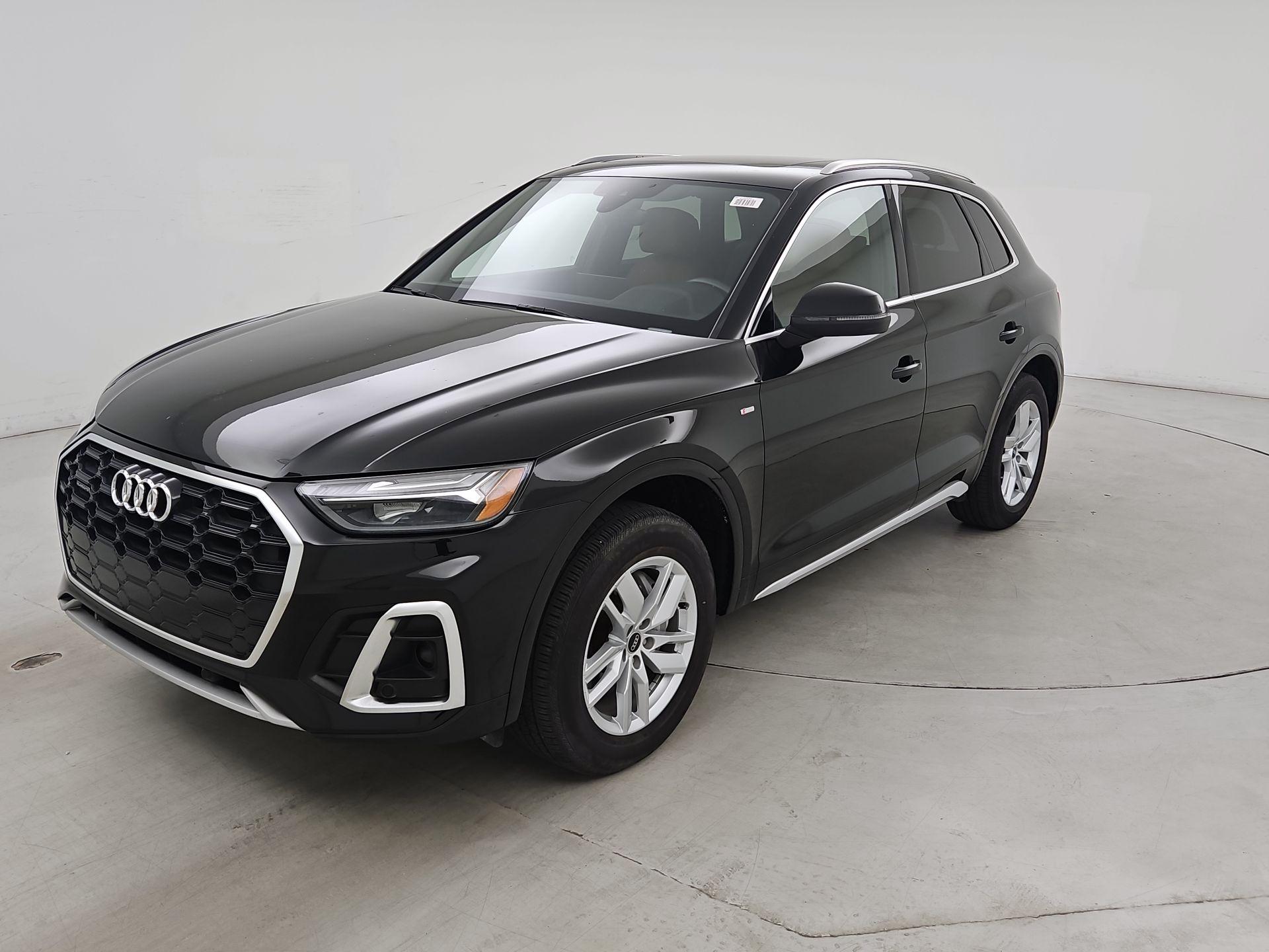 Thumbnail: 2023 Audi Q5 - 3