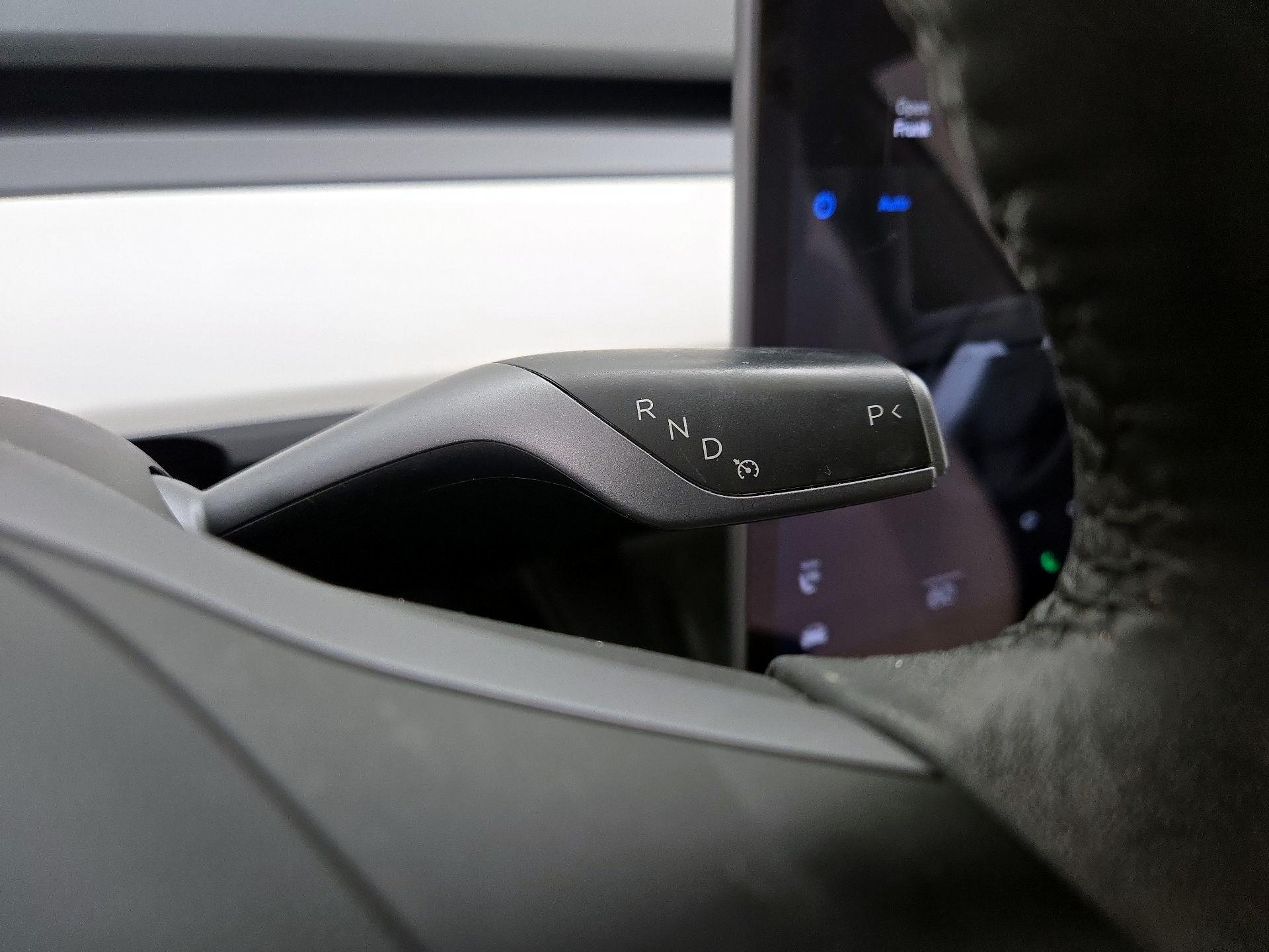 Thumbnail: 2021 Tesla Model 3 - 17