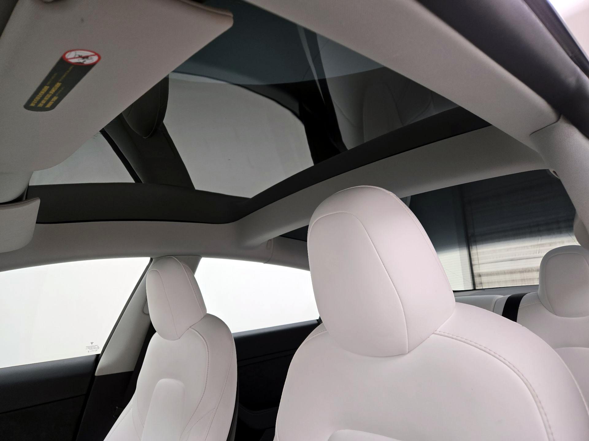 Thumbnail: 2021 Tesla Model 3 - 19
