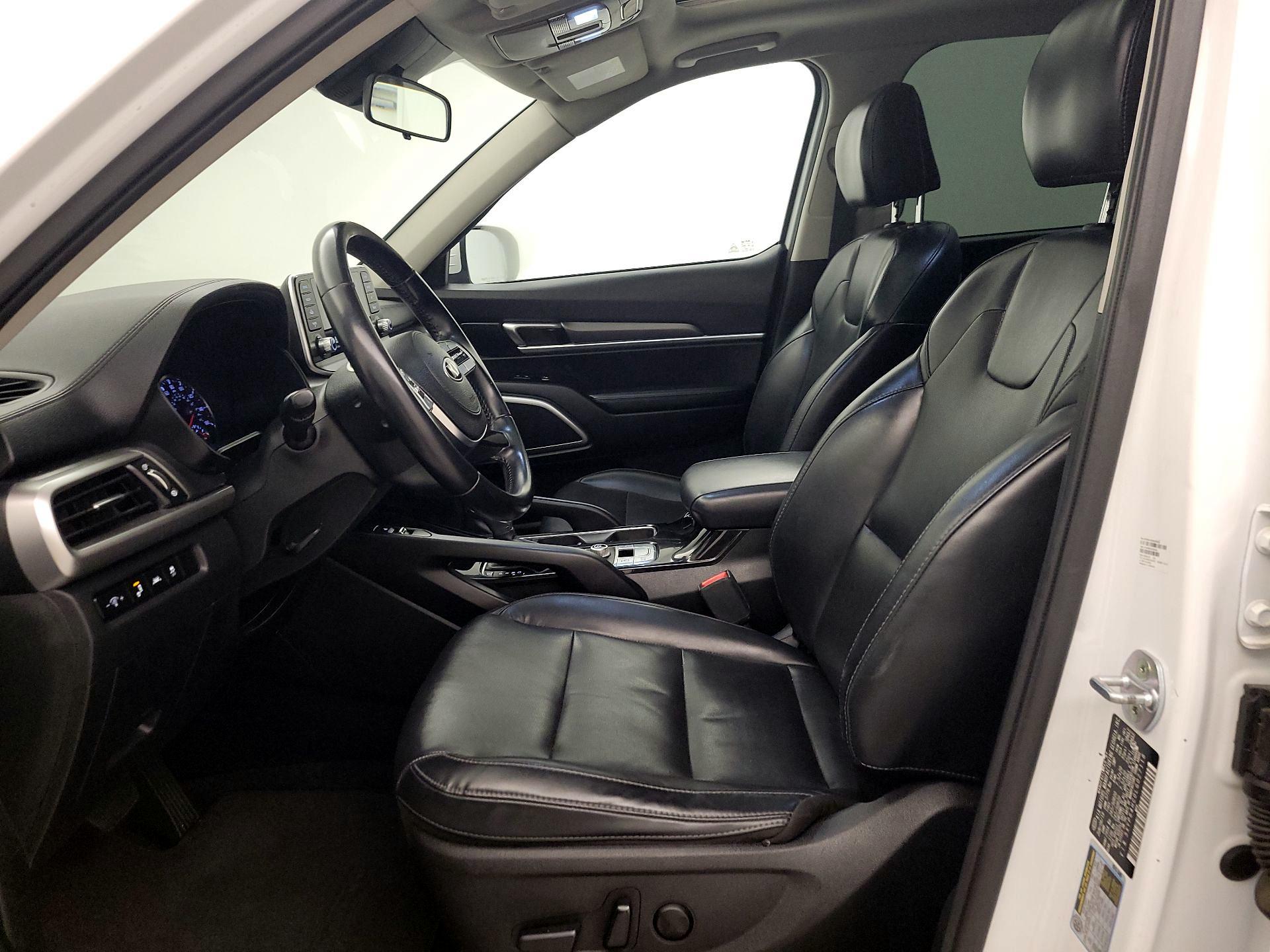 Thumbnail: 2020 Kia Telluride - 11
