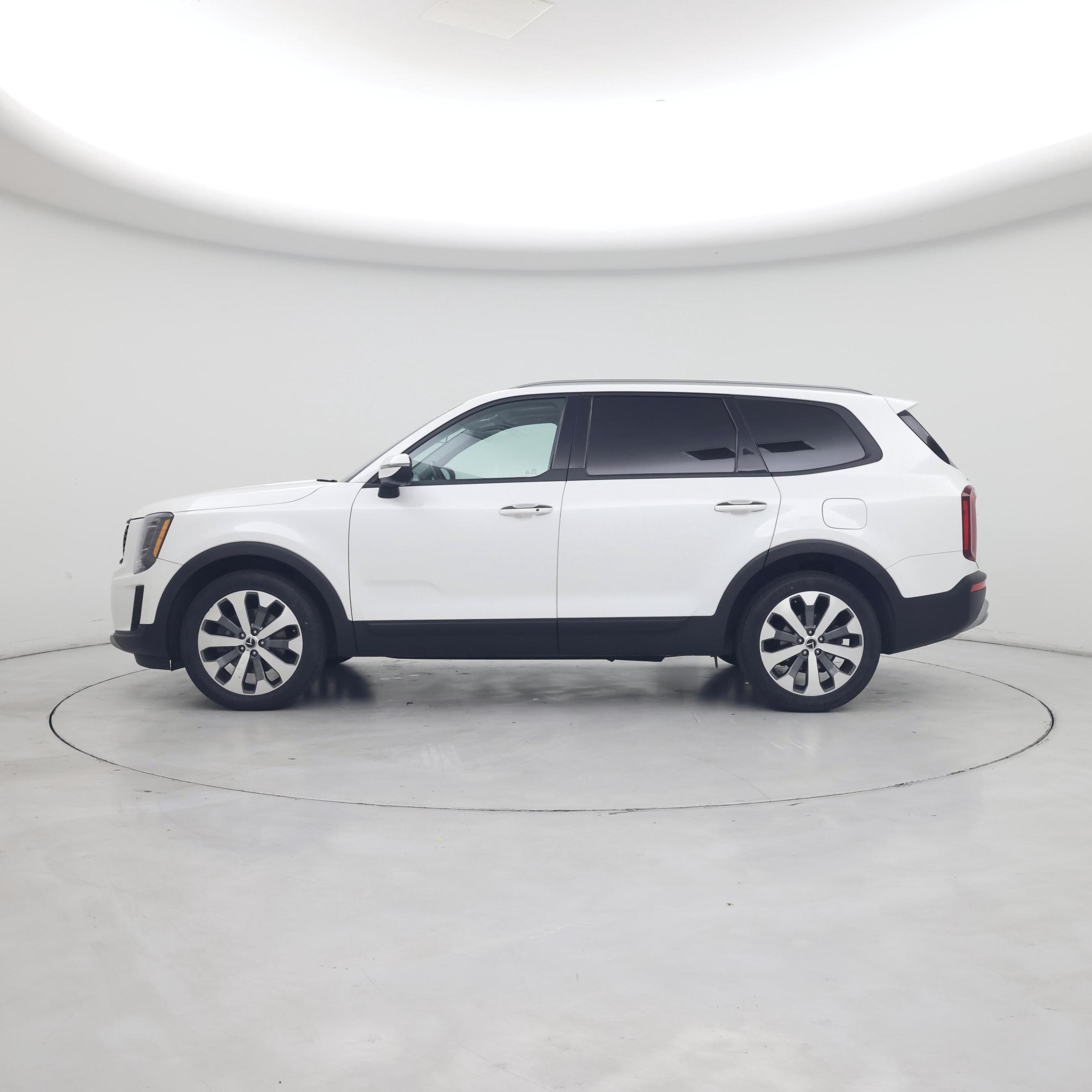 Thumbnail: 2020 Kia Telluride - 3