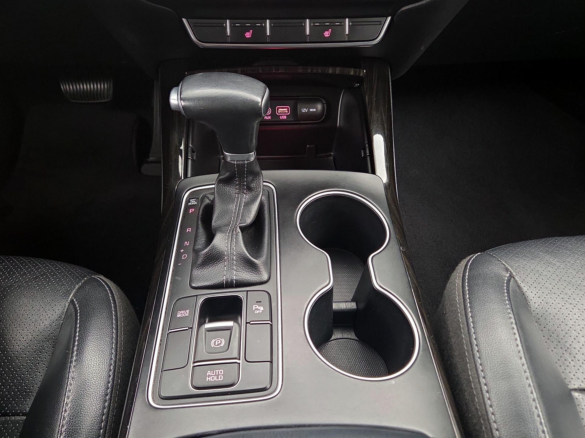 Thumbnail: 2019 Kia Sorento - 17