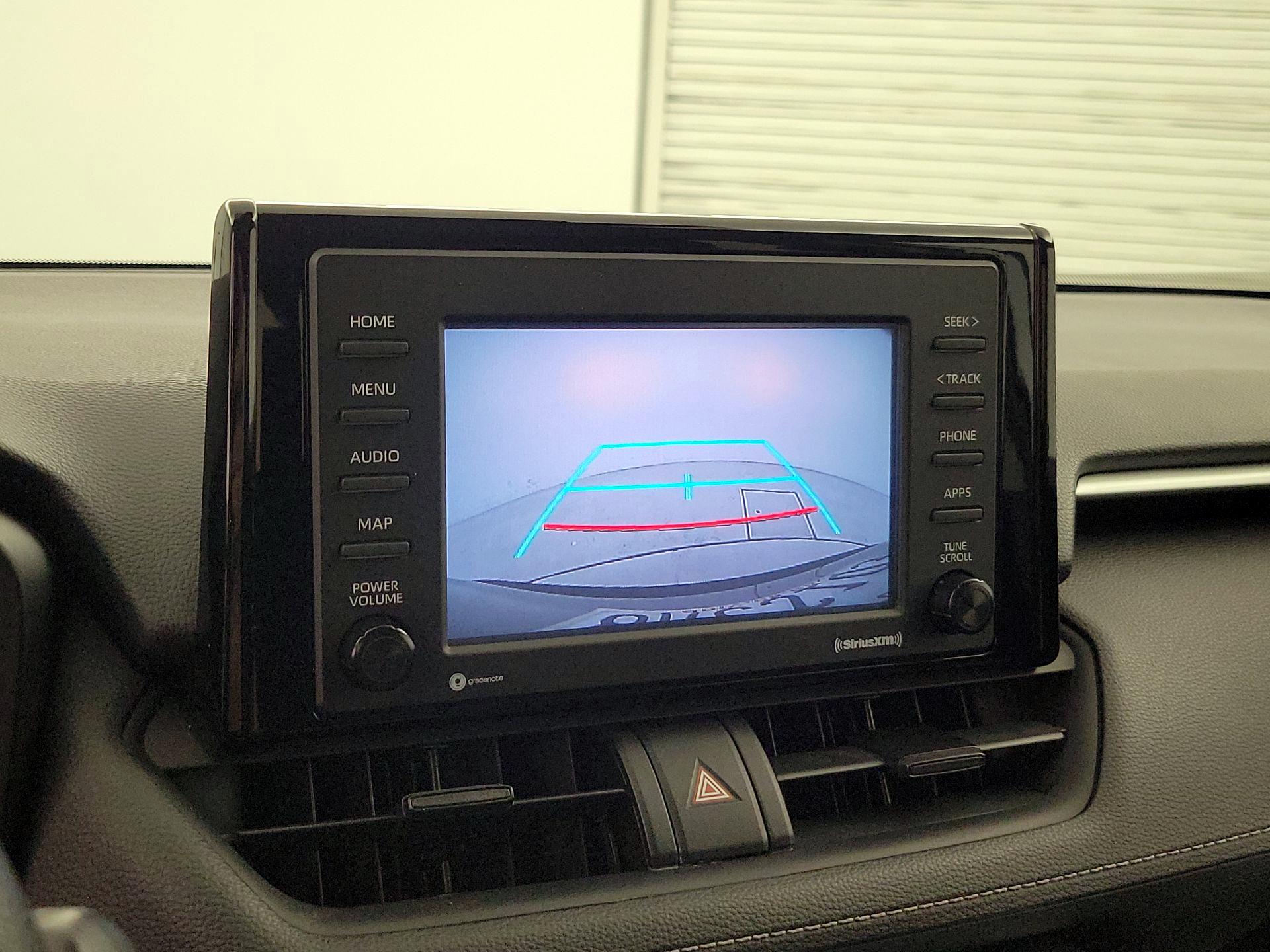 Thumbnail: 2020 Toyota RAV4 - 14