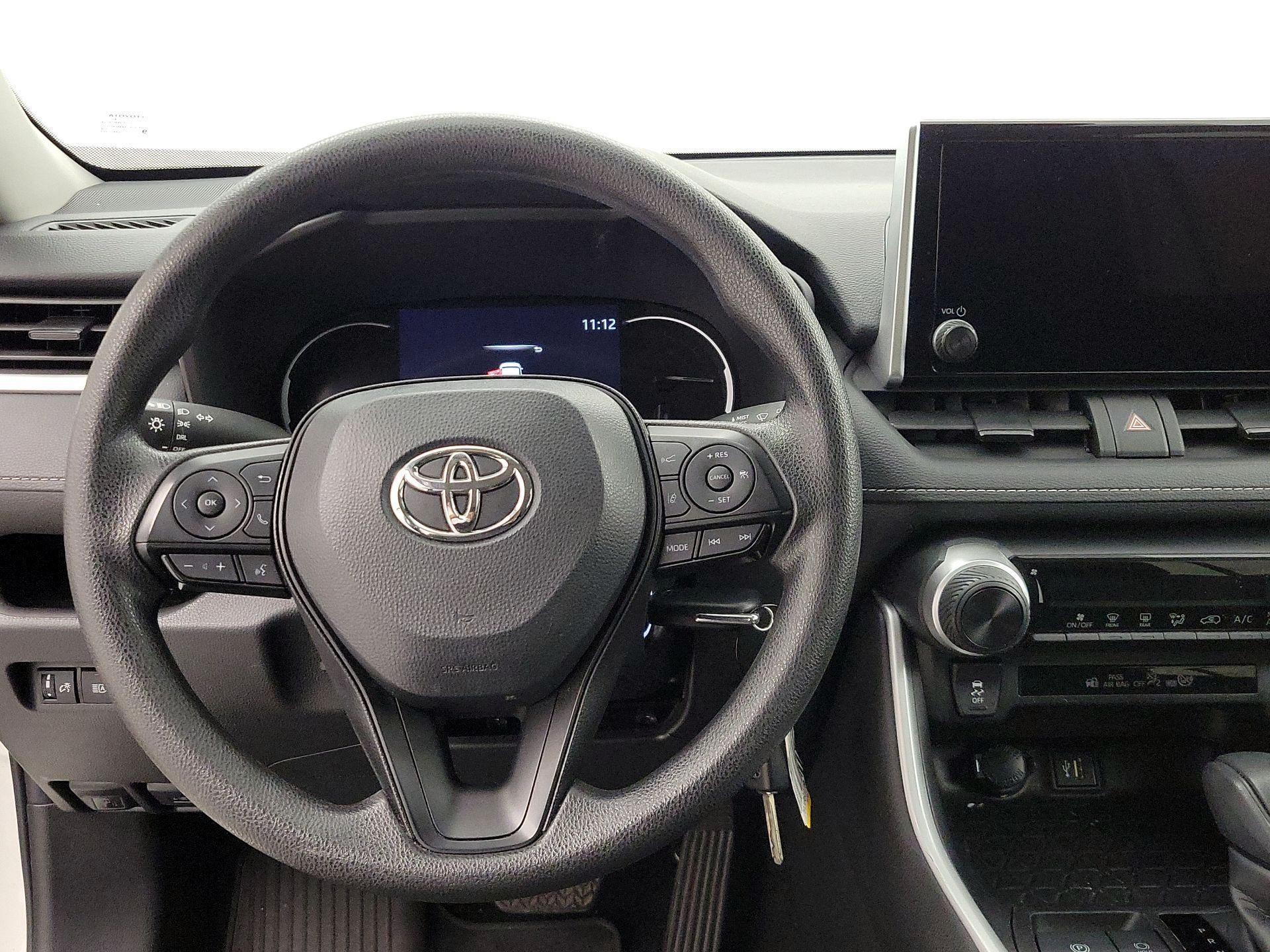 Thumbnail: 2024 Toyota RAV4 - 10