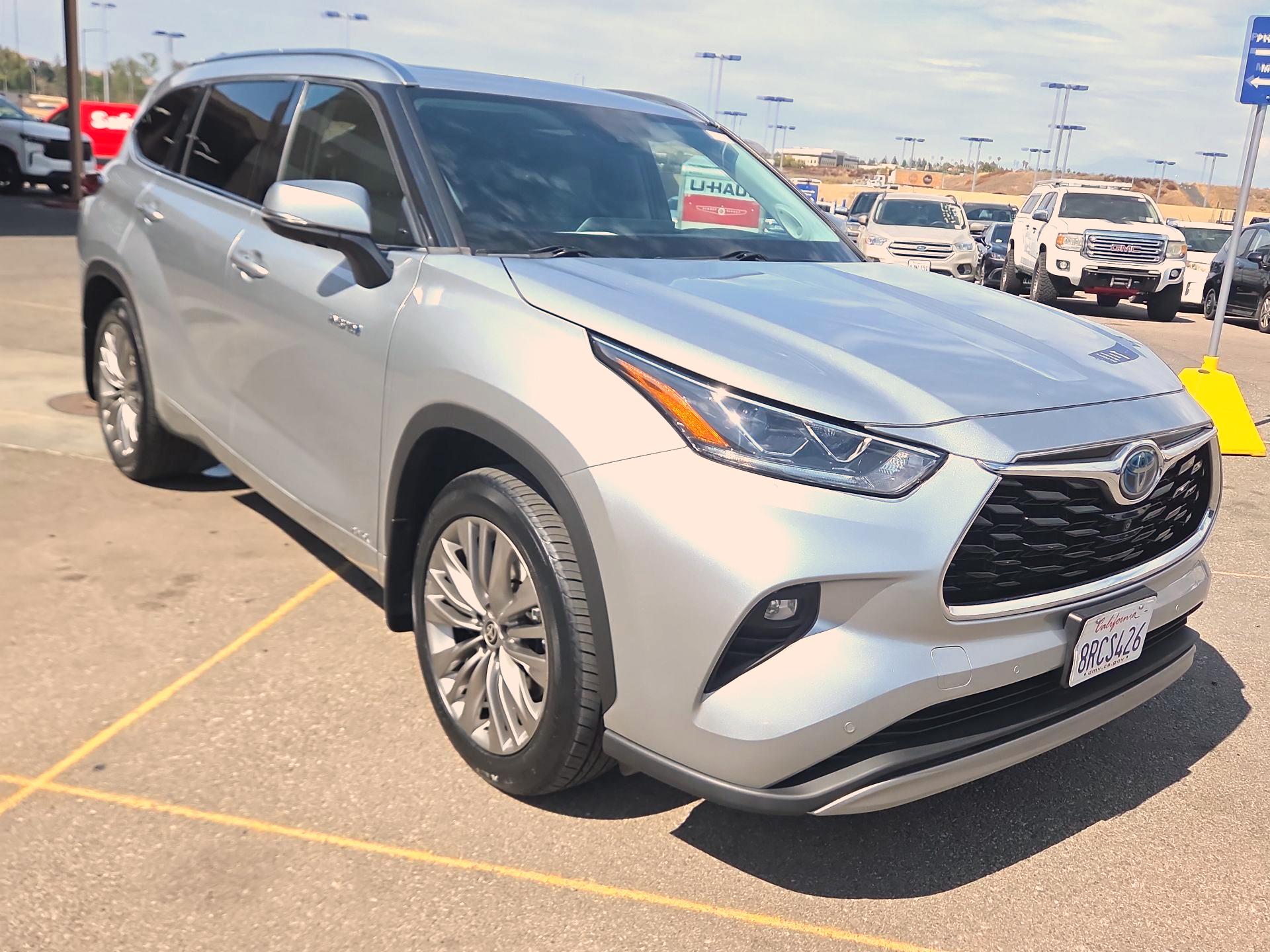 Thumbnail: 2020 Toyota Highlander - 1
