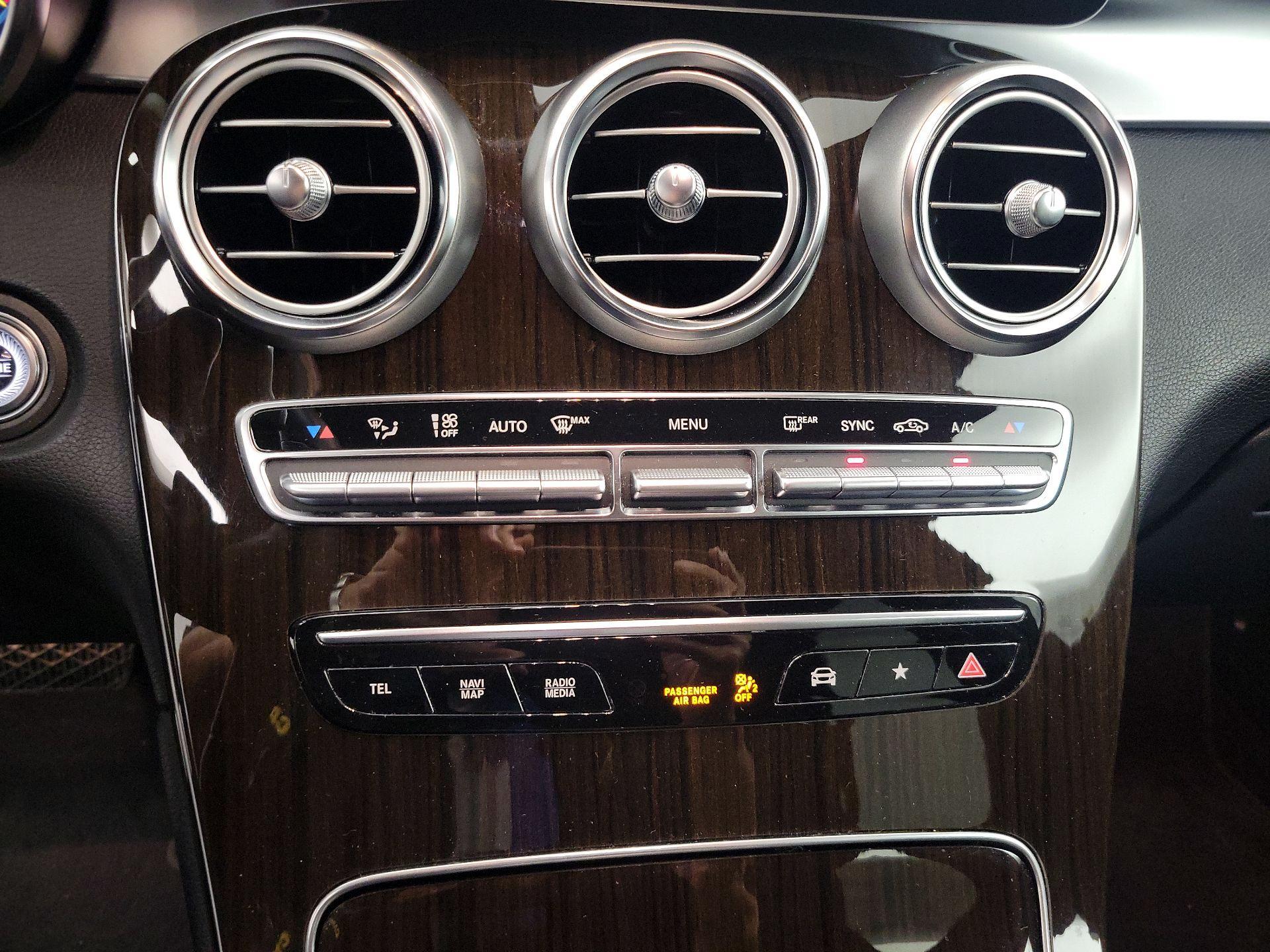 Thumbnail: 2020 Mercedes-Benz GLC - 17