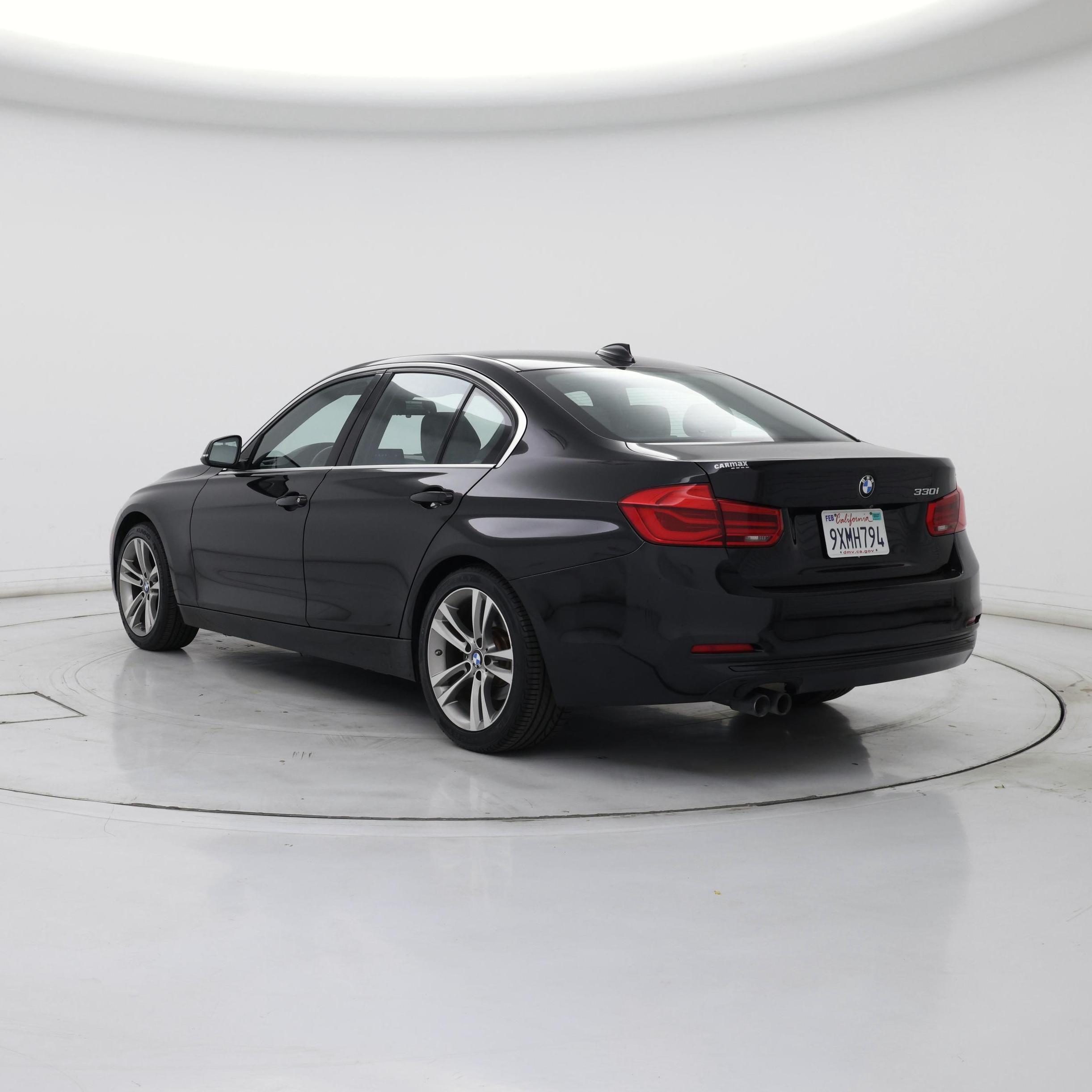Thumbnail: 2018 BMW 3 Series - 2
