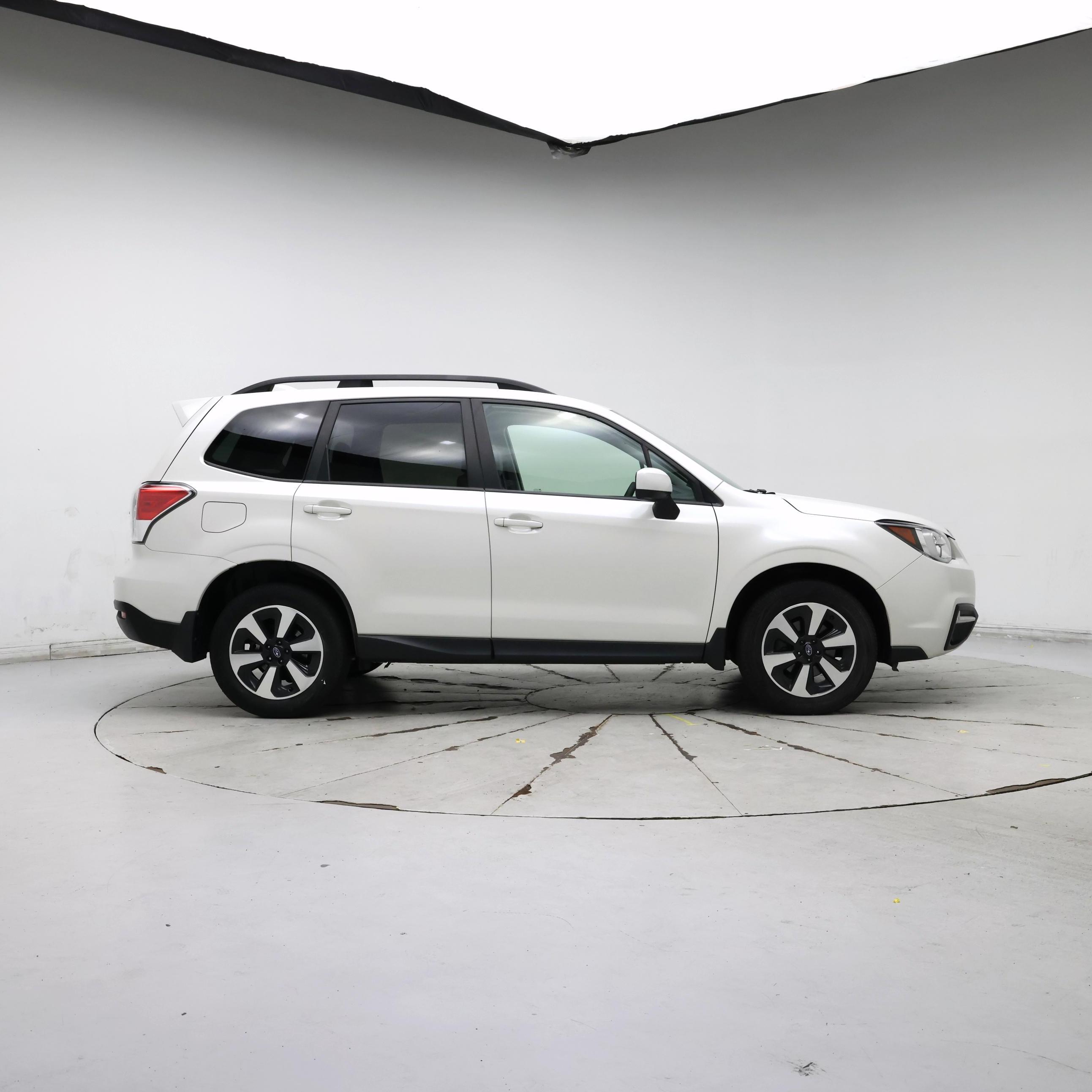Thumbnail: 2018 Subaru Forester - 7