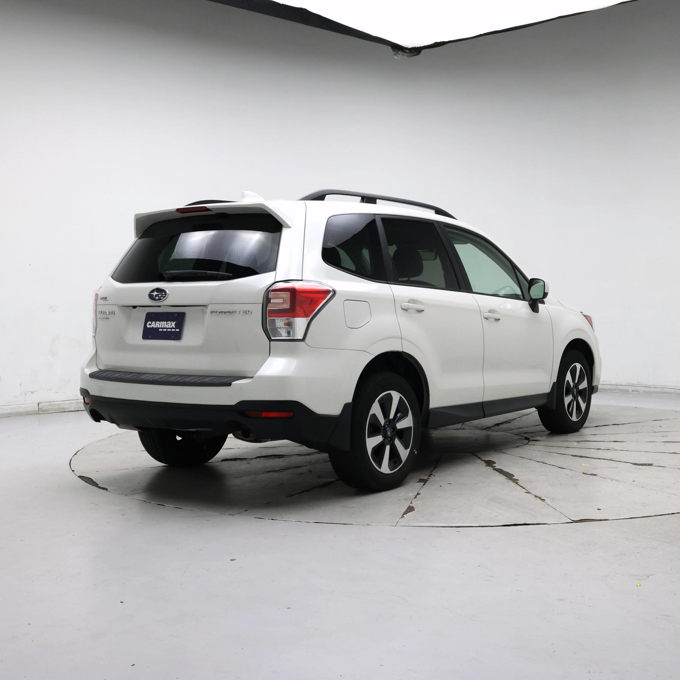 Thumbnail: 2018 Subaru Forester - 8