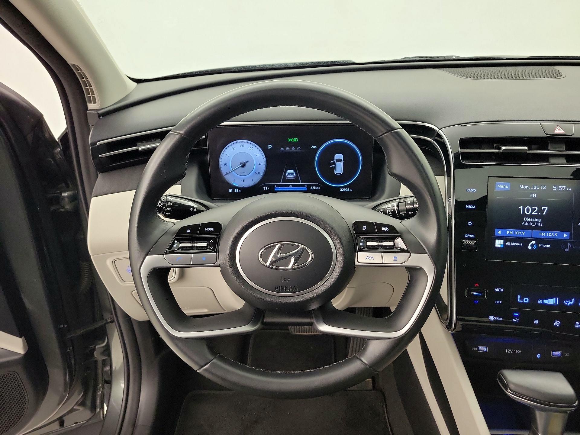 Thumbnail: 2022 Hyundai Tucson - 10