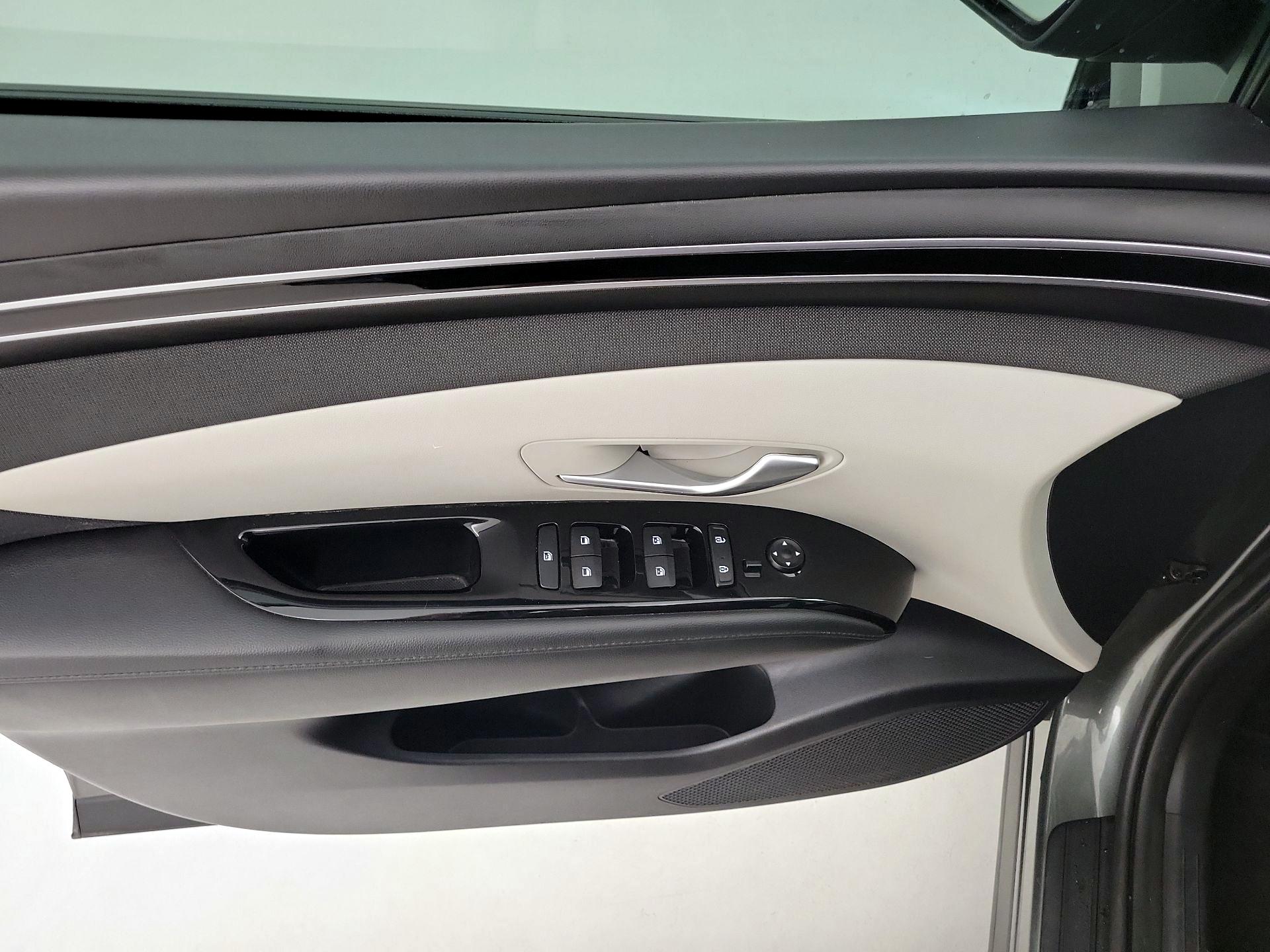 Thumbnail: 2022 Hyundai Tucson - 12