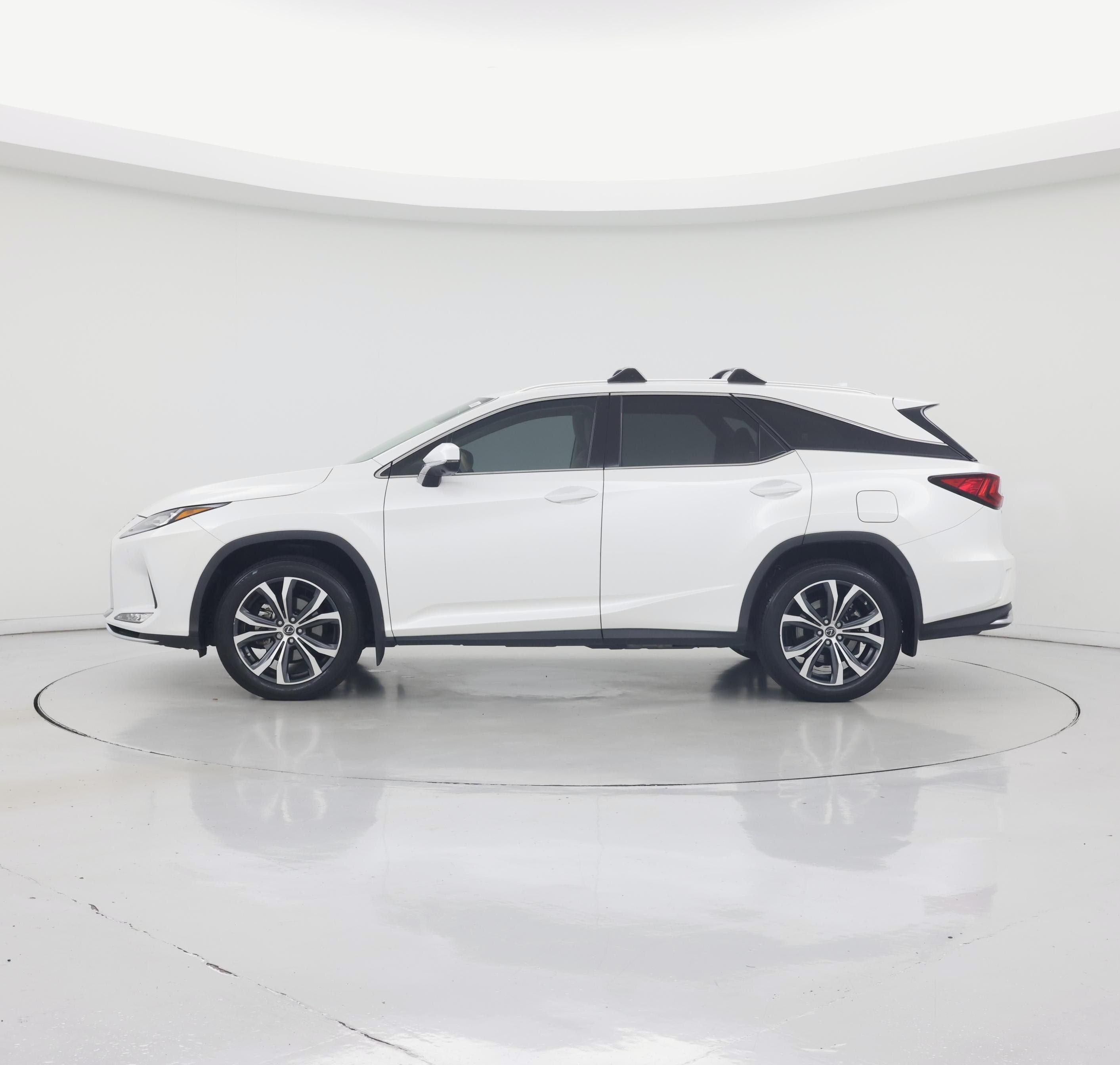 Thumbnail: 2022 Lexus RX - 3