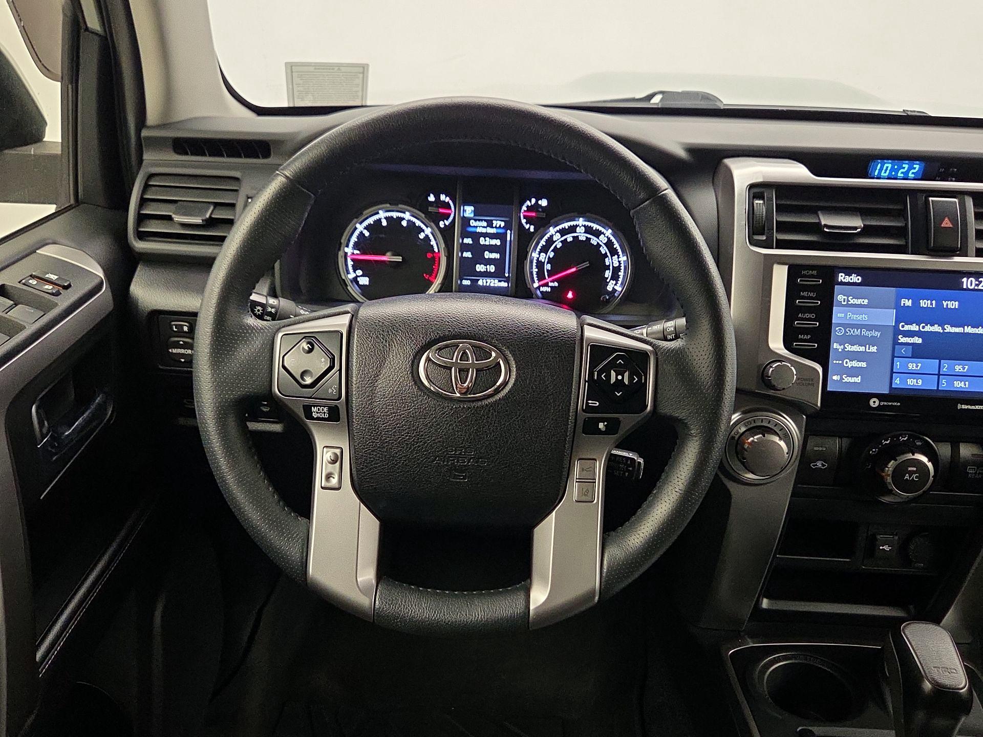 Thumbnail: 2023 Toyota 4Runner - 10