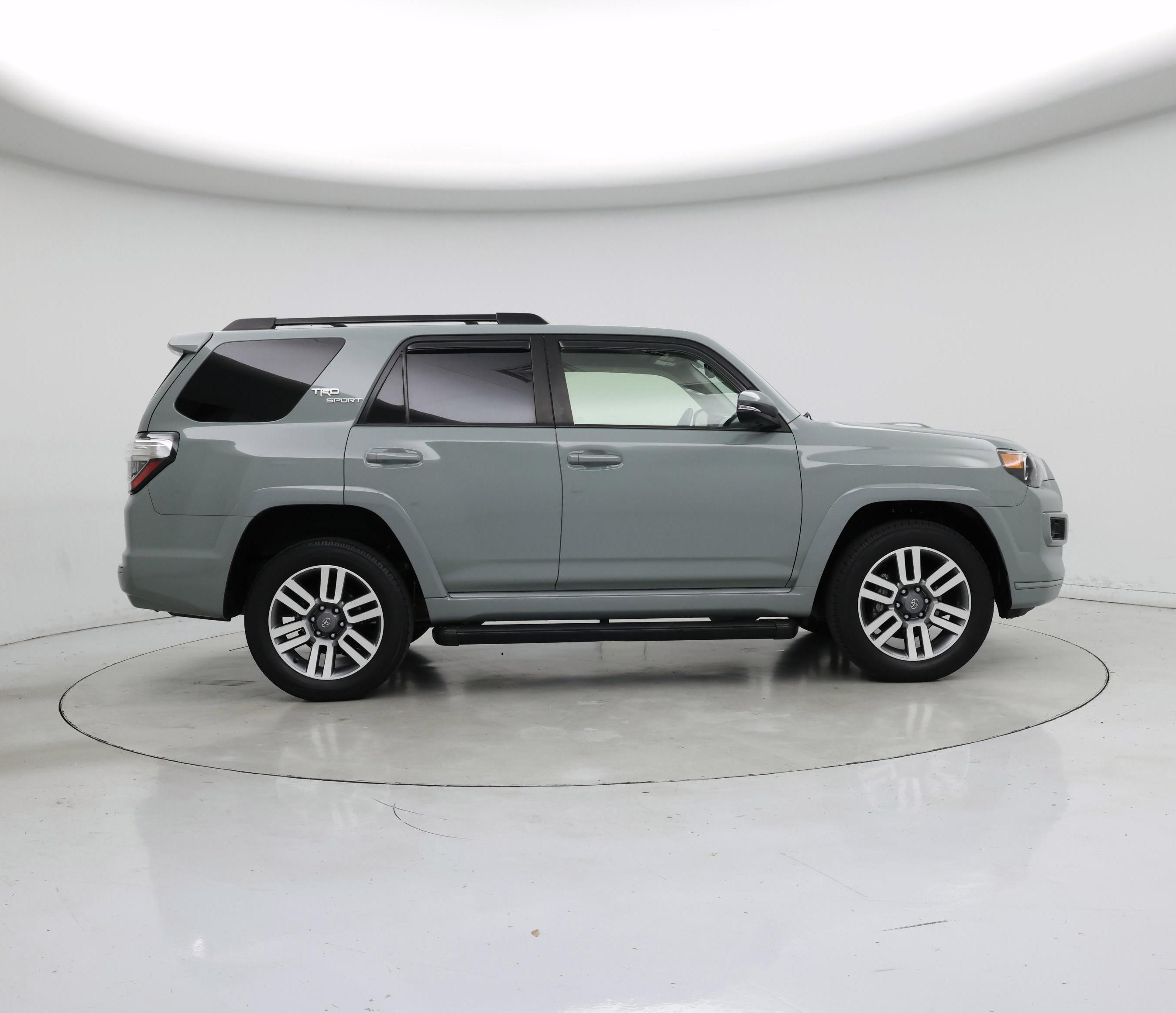 Thumbnail: 2023 Toyota 4Runner - 7