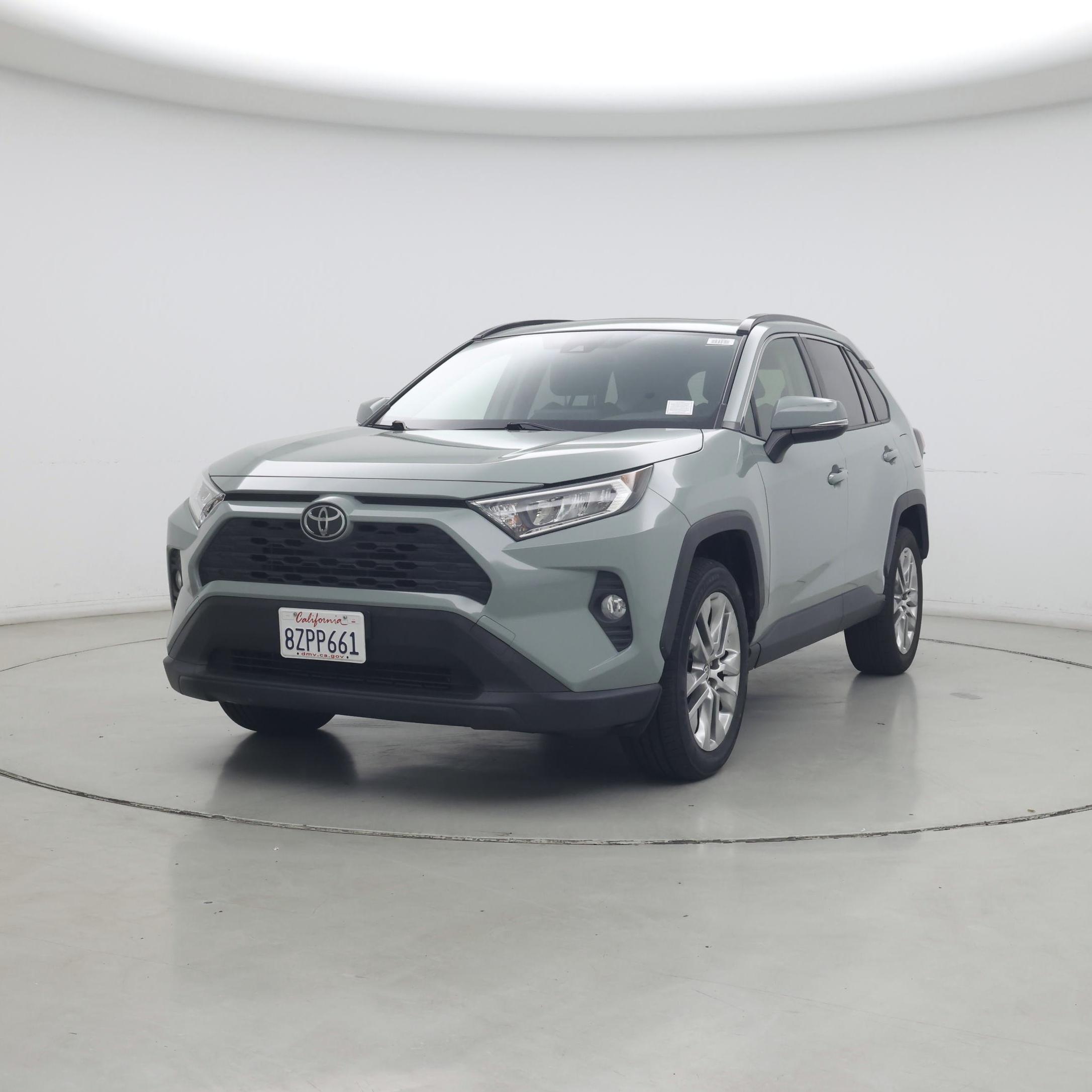 Thumbnail: 2021 Toyota RAV4 - 4