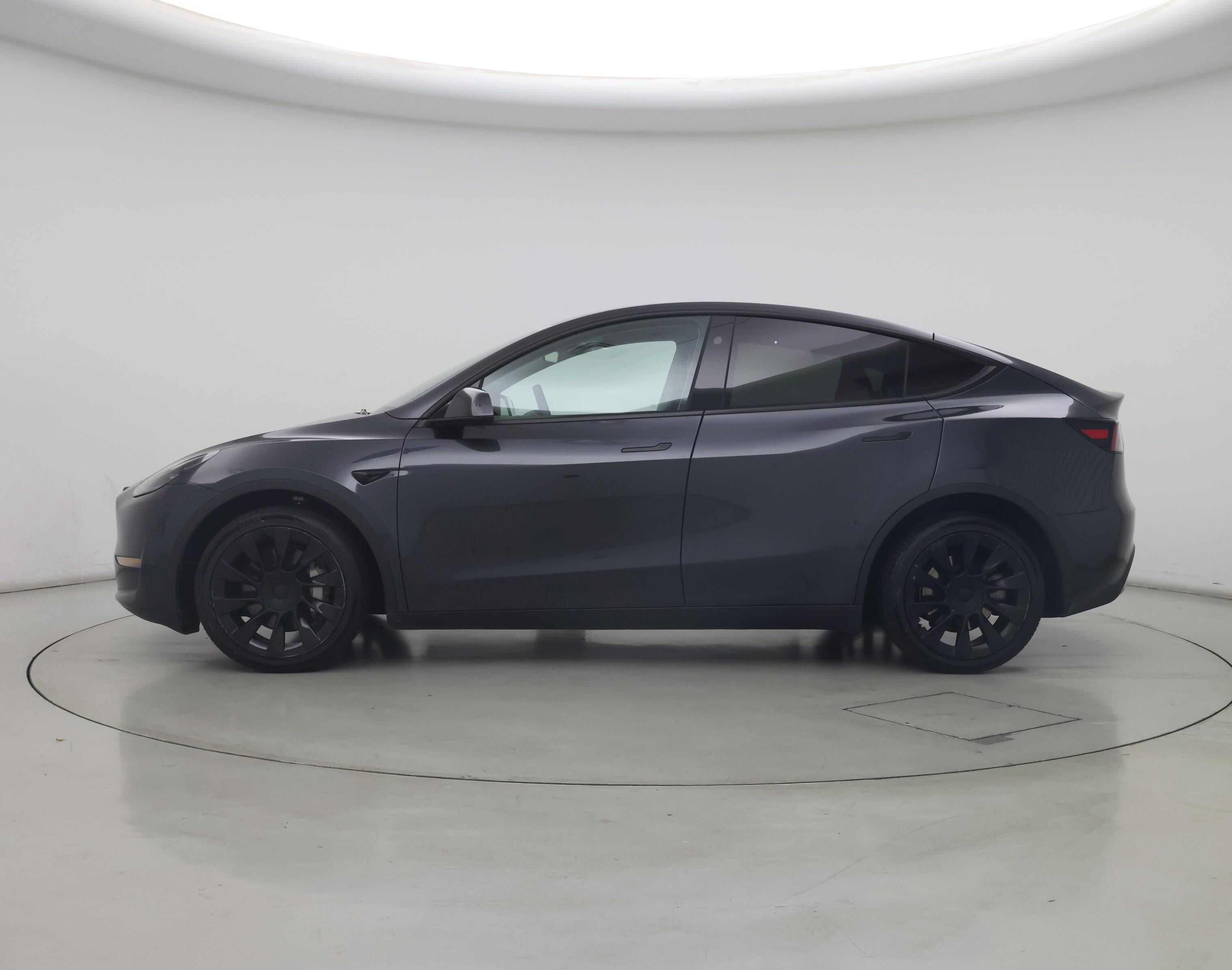 Thumbnail: 2024 Tesla Model Y - 3