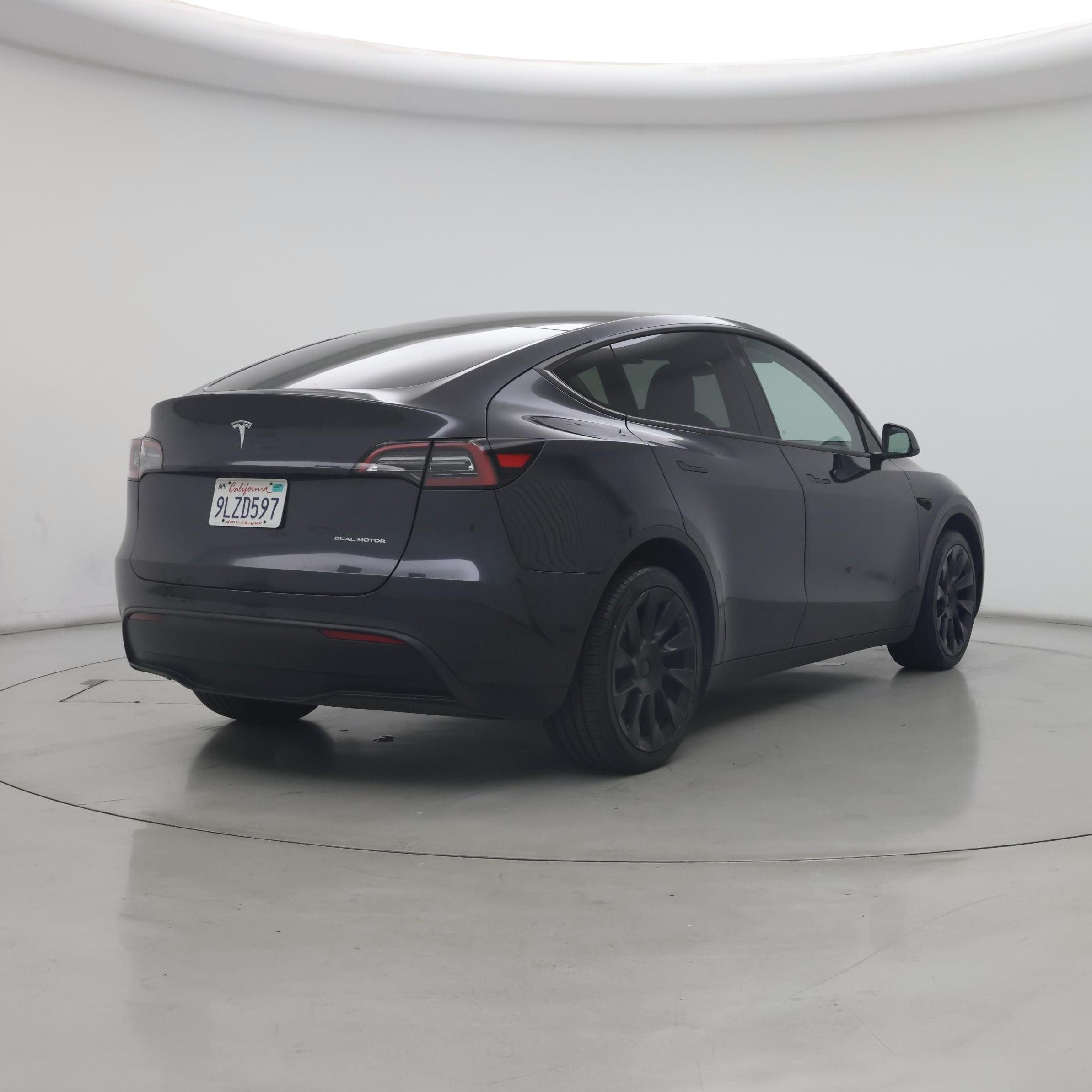 Thumbnail: 2024 Tesla Model Y - 8