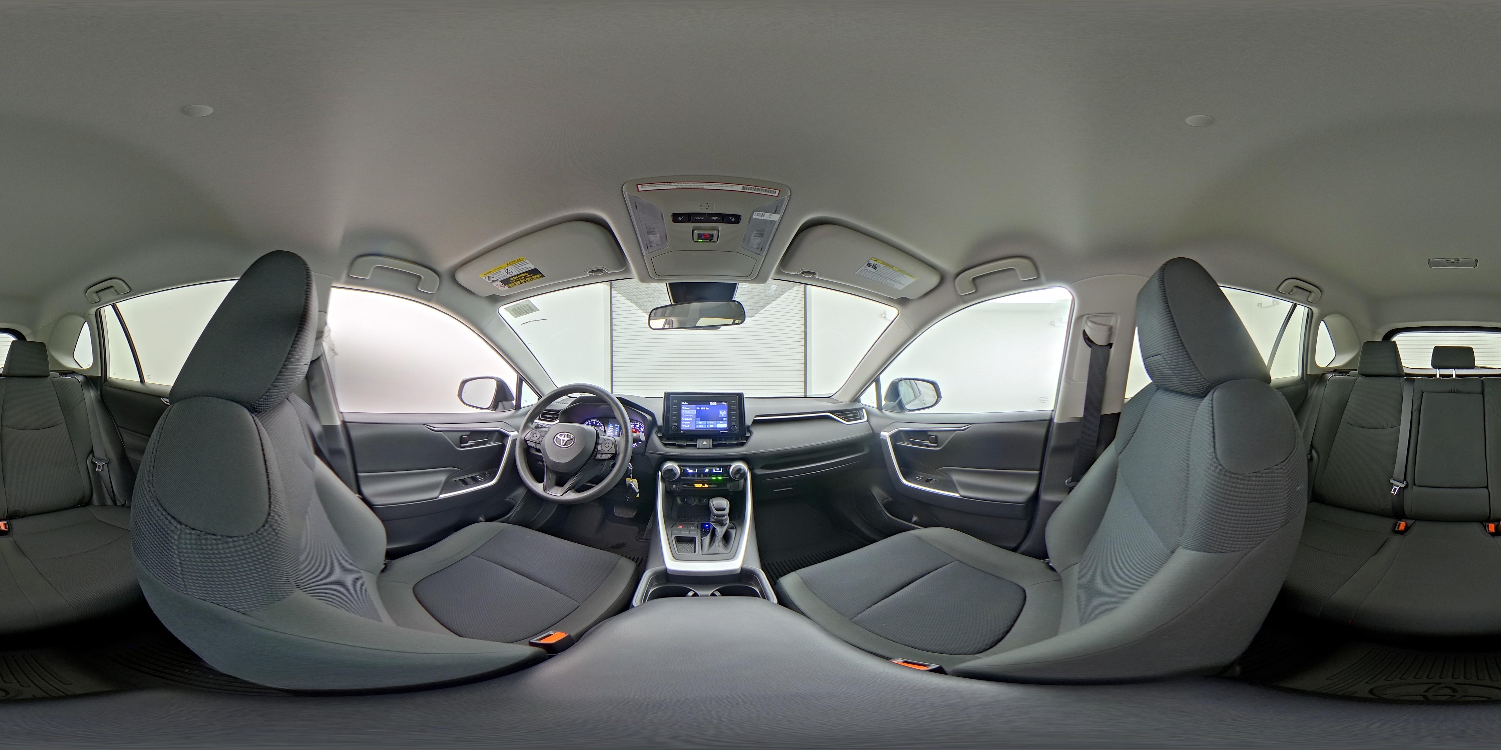 2021 Toyota RAV4 LE - Photo 24