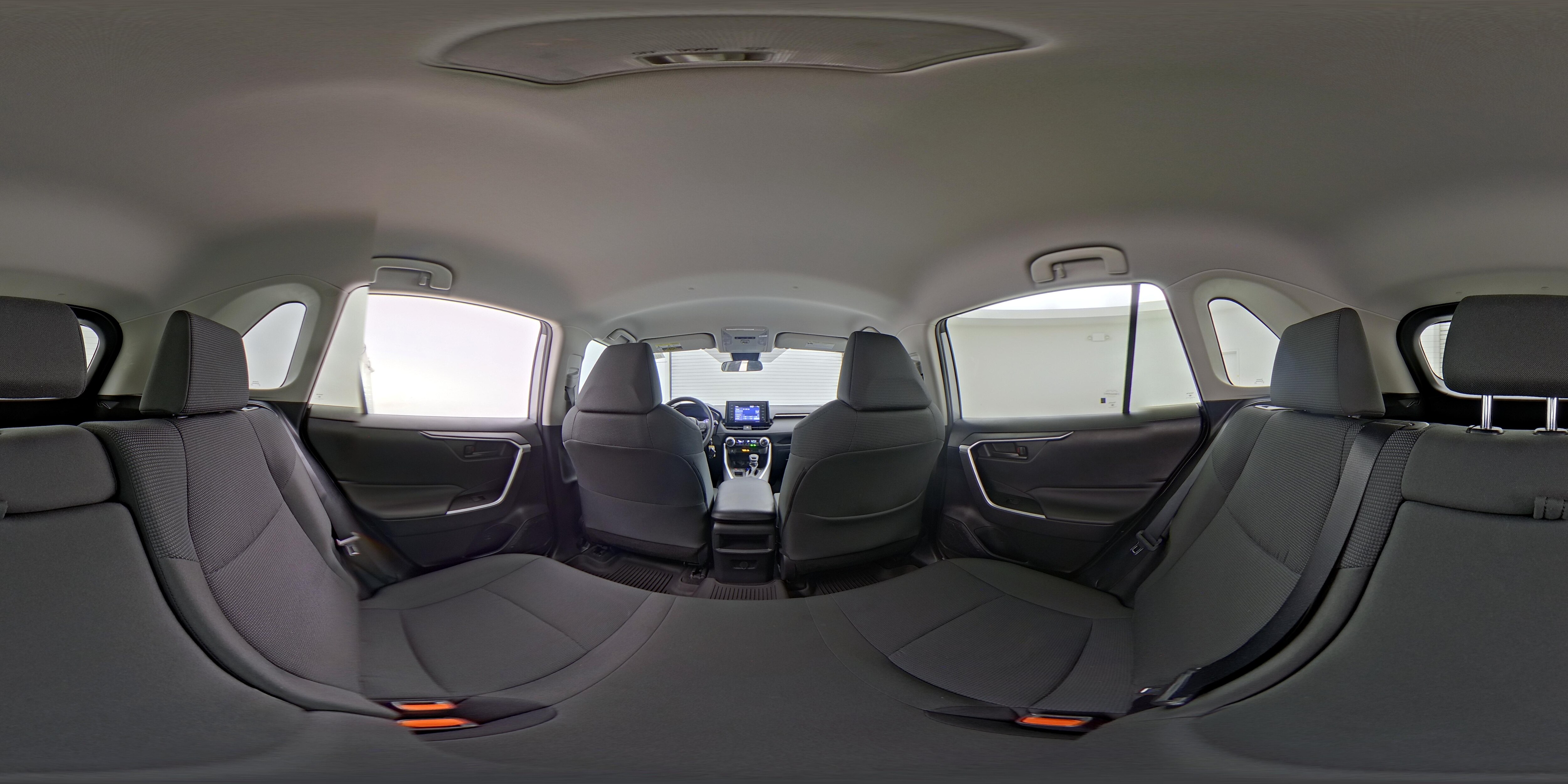 2021 Toyota RAV4 LE - Photo 25