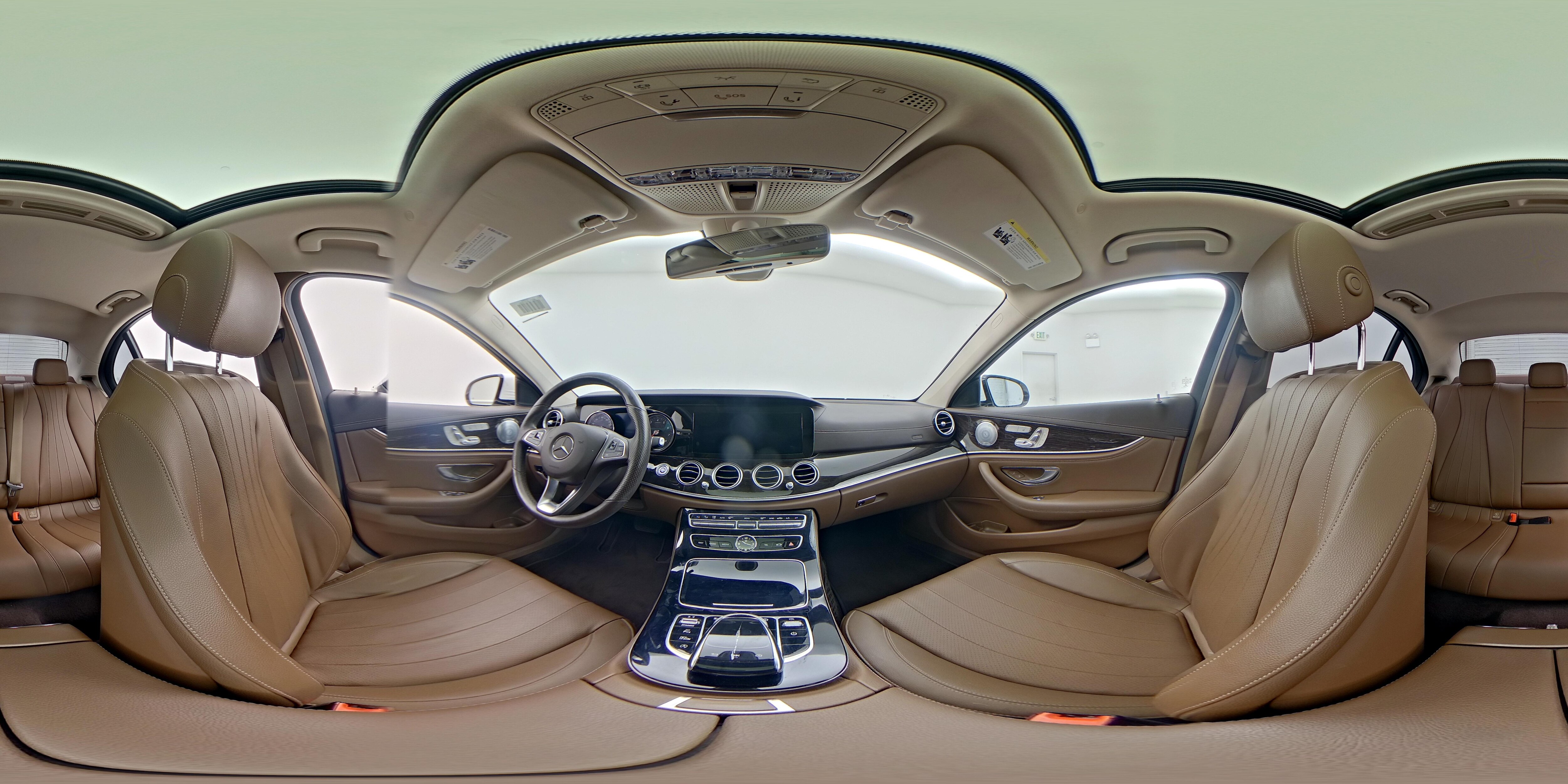 2018 Mercedes-Benz E-Class E300 - Photo 26