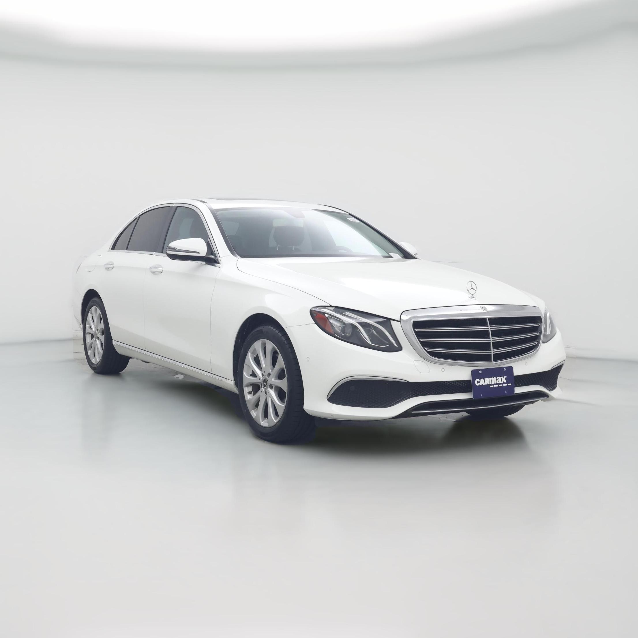Thumbnail: 2018 Mercedes-Benz E-Class - 1