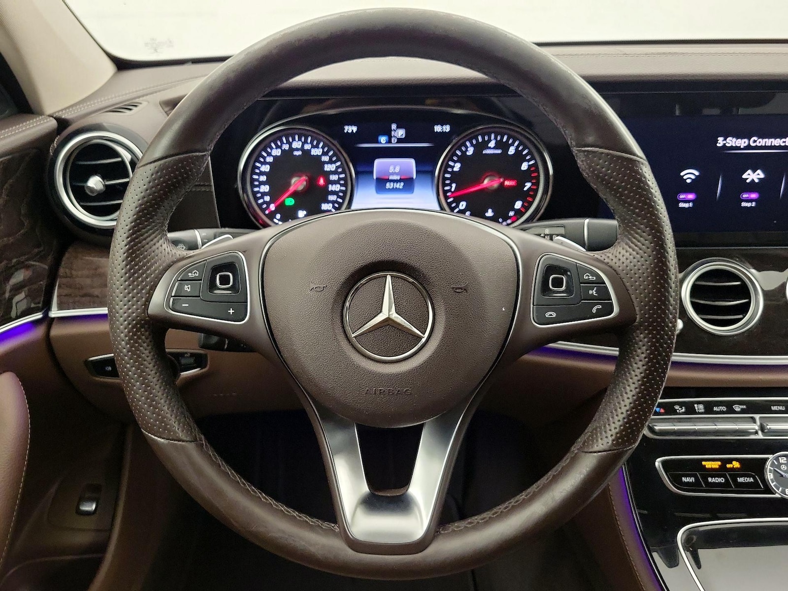 2018 Mercedes-Benz E-Class E300 - Photo 11