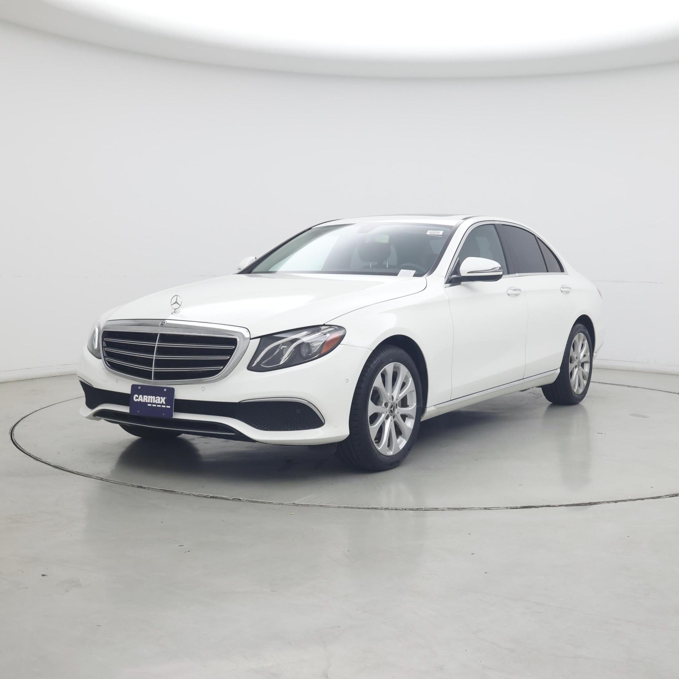 Thumbnail: 2018 Mercedes-Benz E-Class - 4