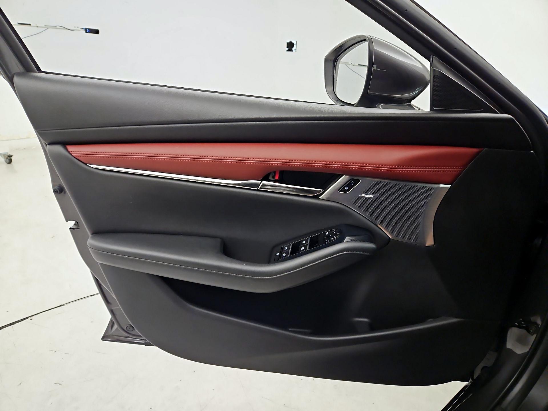 Thumbnail: 2020 Mazda Mazda3 - 12