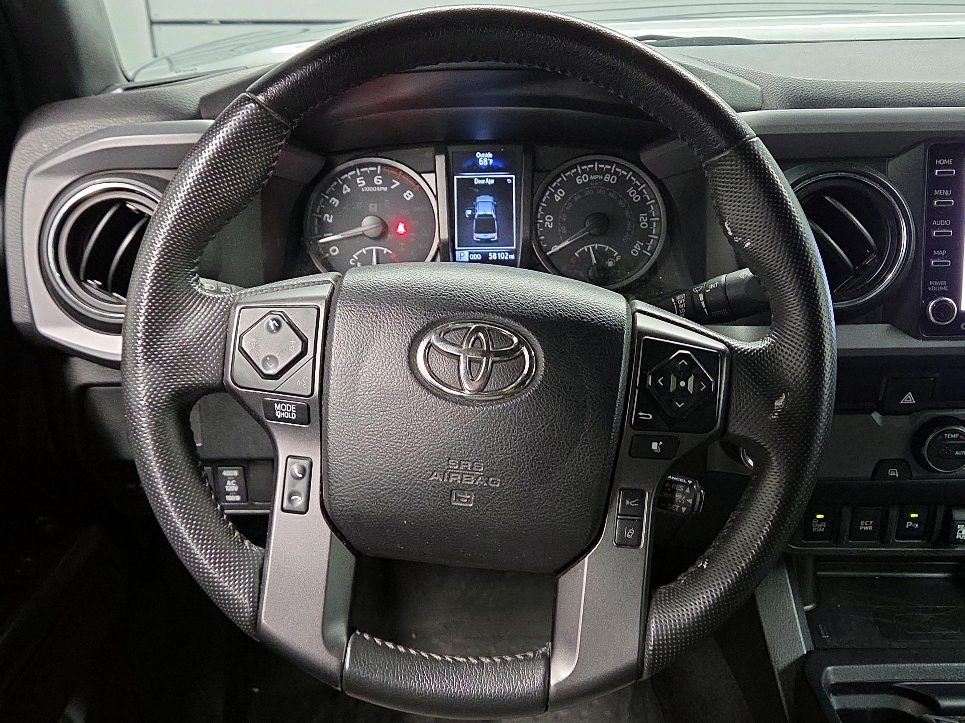 Thumbnail: 2022 Toyota Tacoma - 10