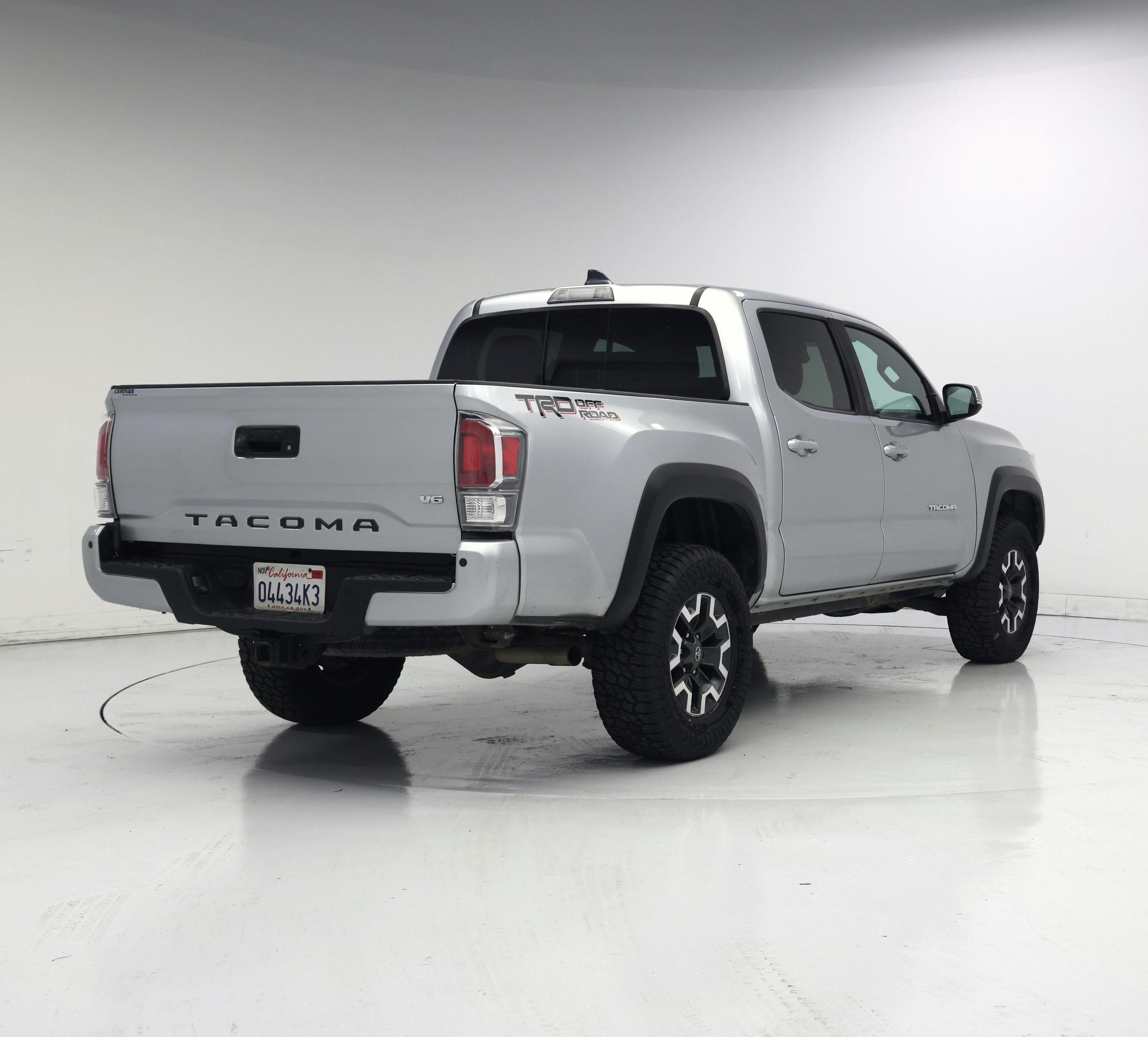 Thumbnail: 2022 Toyota Tacoma - 8
