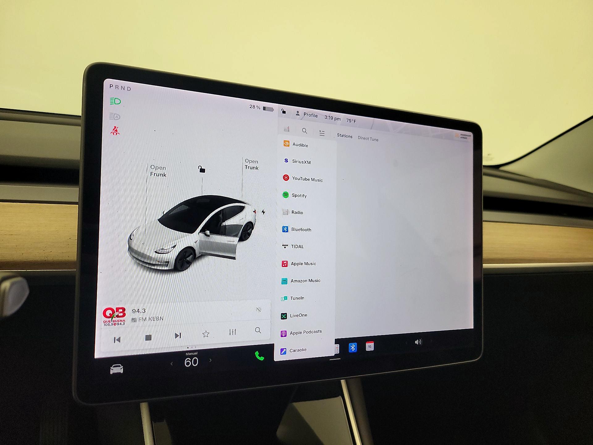 Thumbnail: 2020 Tesla Model 3 - 15