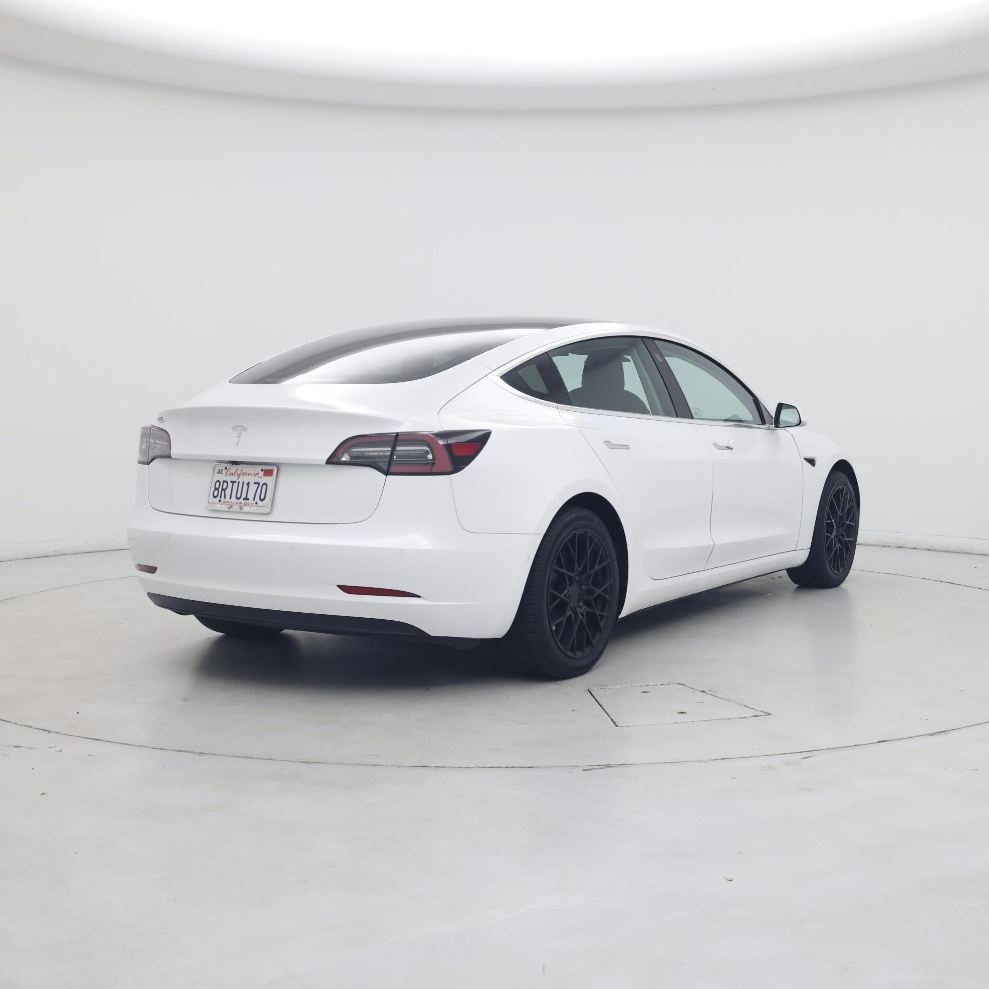 Thumbnail: 2020 Tesla Model 3 - 8