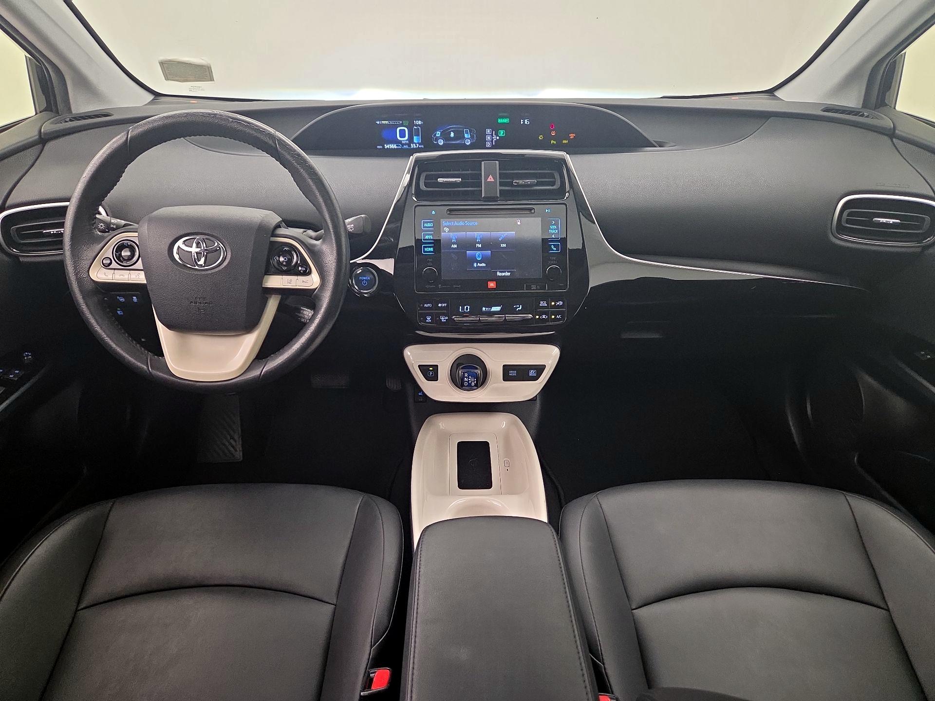 Thumbnail: 2016 Toyota Prius - 9