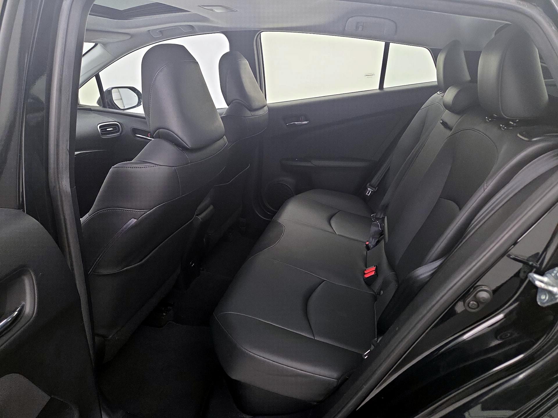 Thumbnail: 2016 Toyota Prius - 20